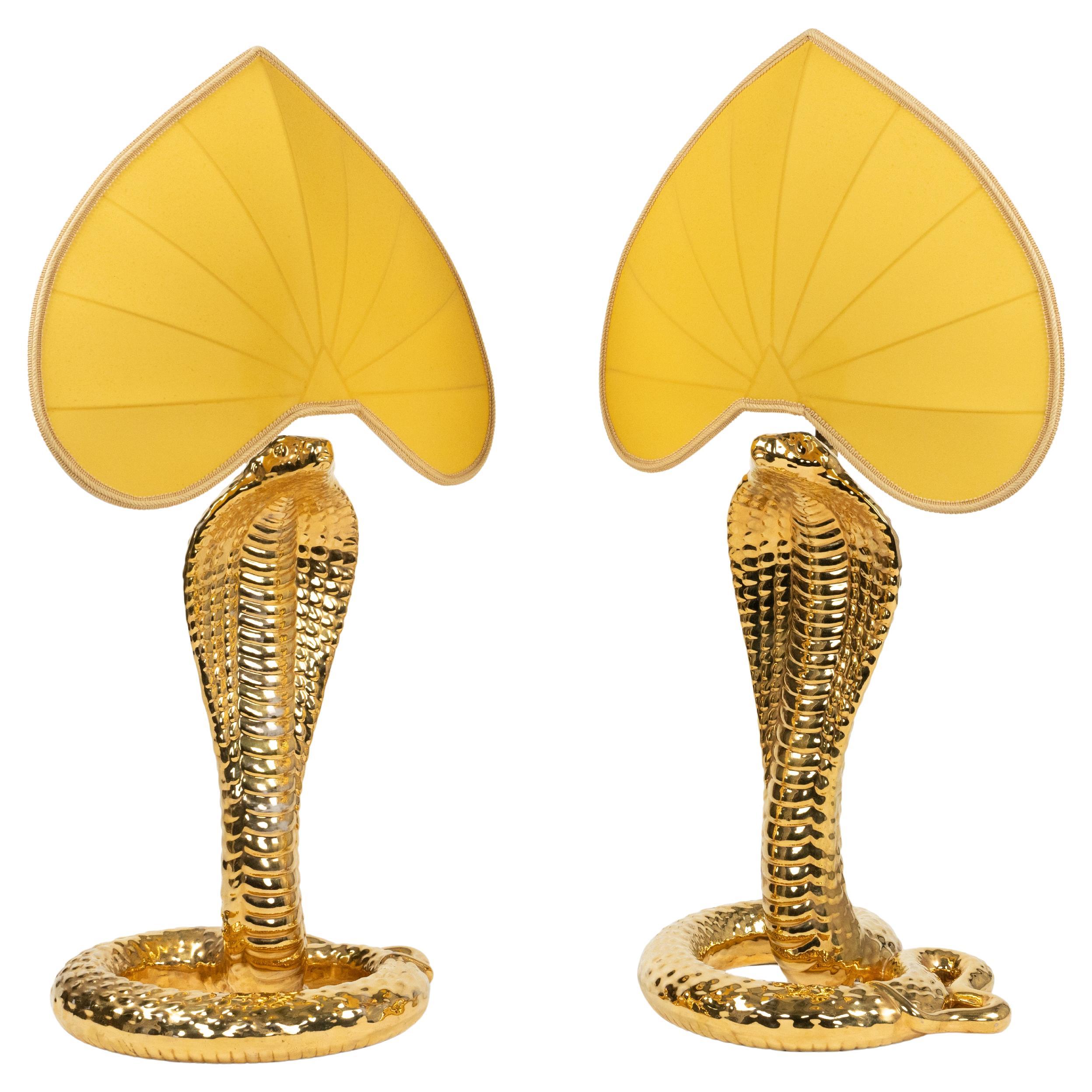 Midcentury Pair of Table Lamps in Gold Ceramic by Tommaso Barbi, Italy 1970s