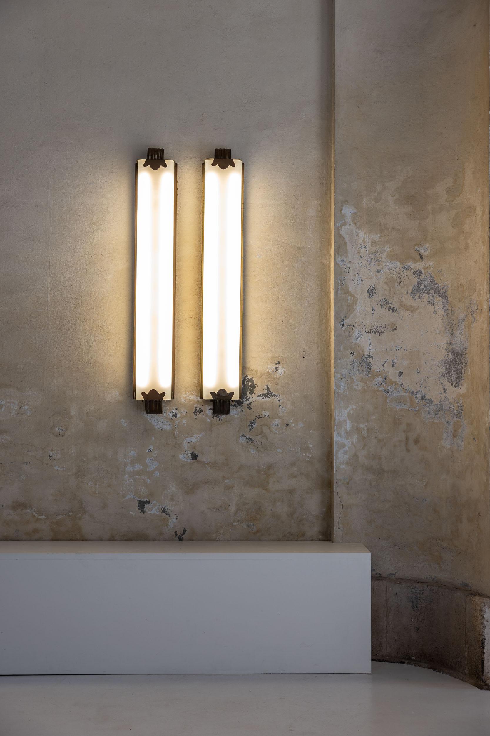 Italian Midcentury pair of wall lamps, Italy 1950