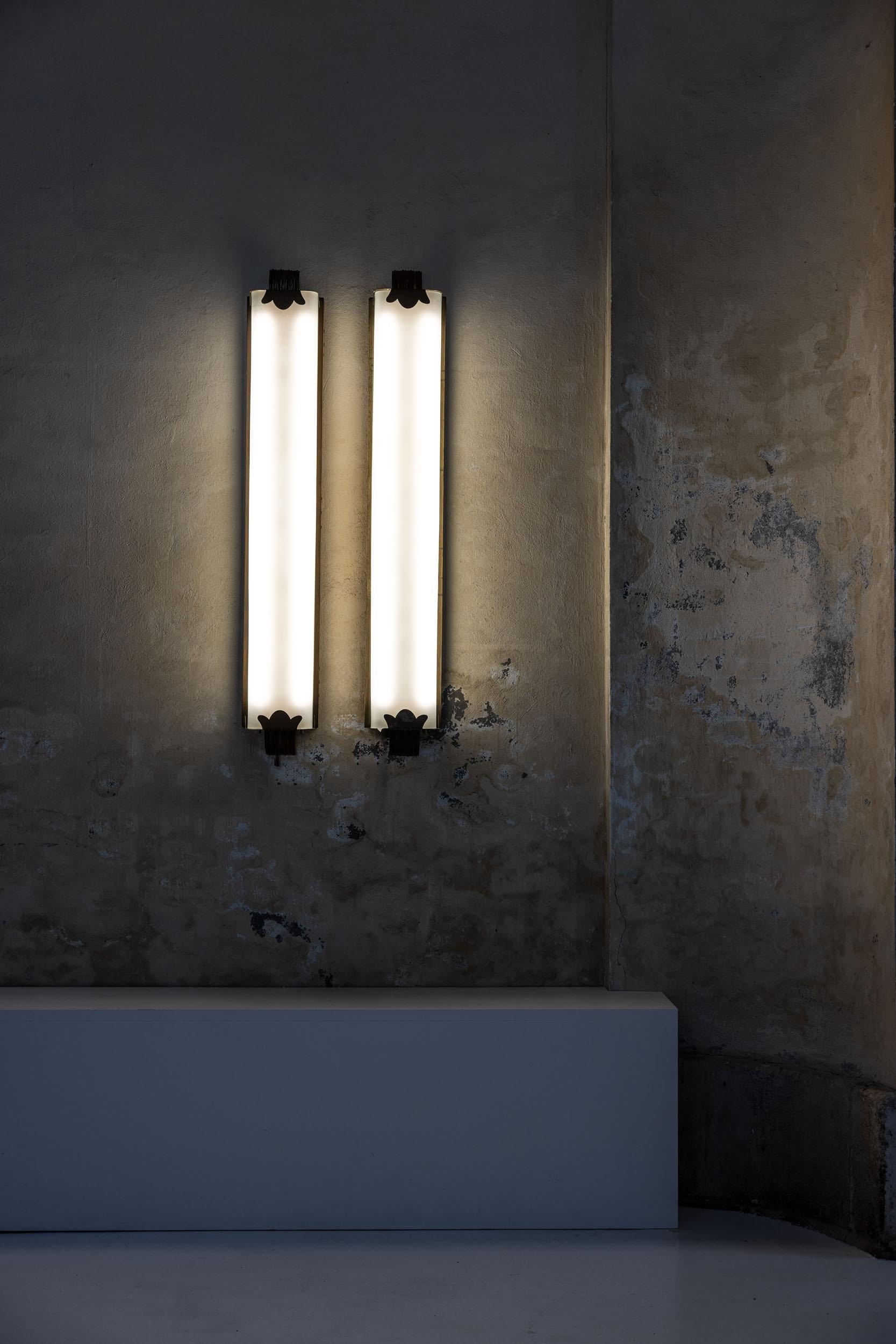 Midcentury pair of wall lamps, Italy 1950 2