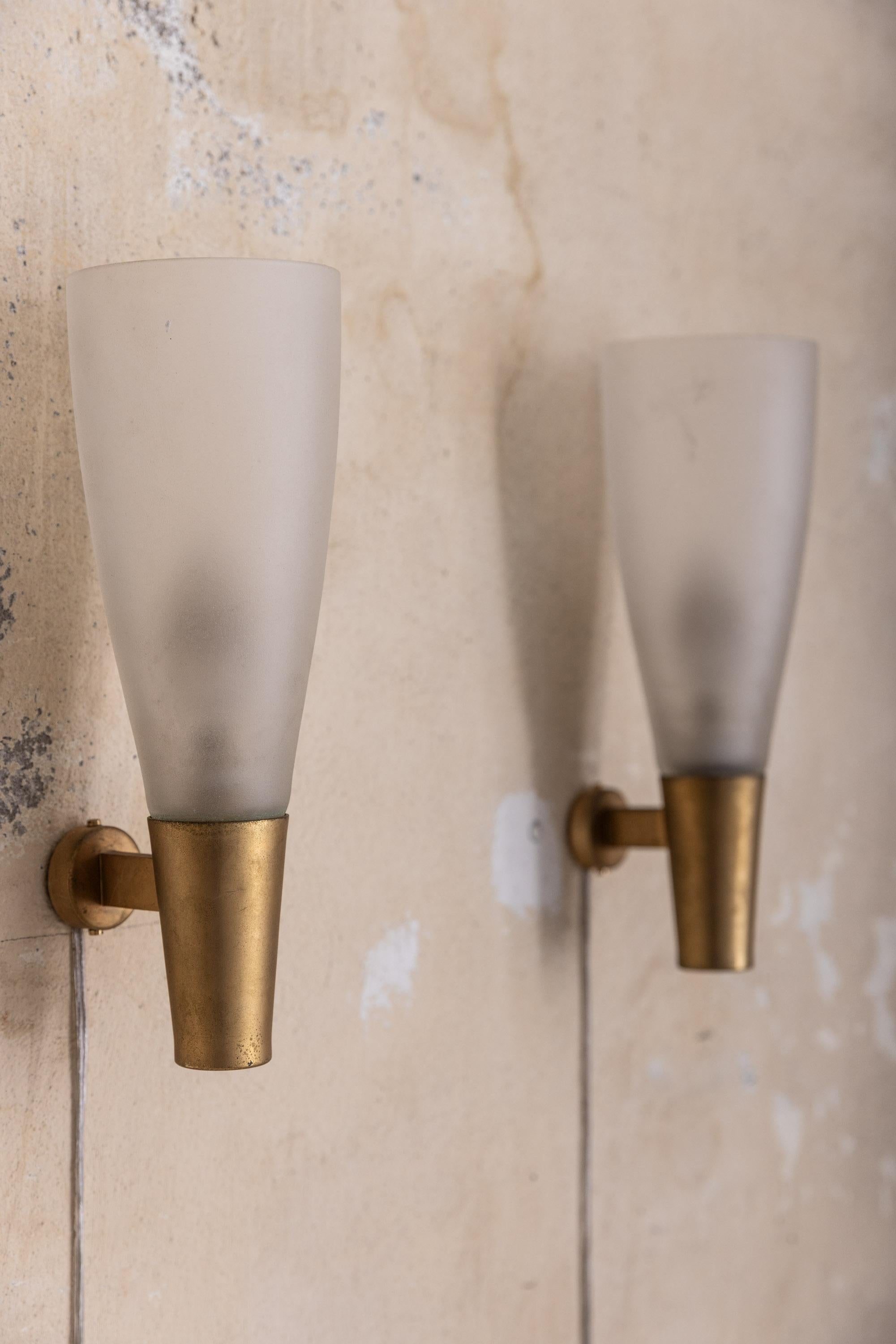 Midcentury pair of wall lights mod. 1537 by Pietro Chiesa for Fontana Arte  6