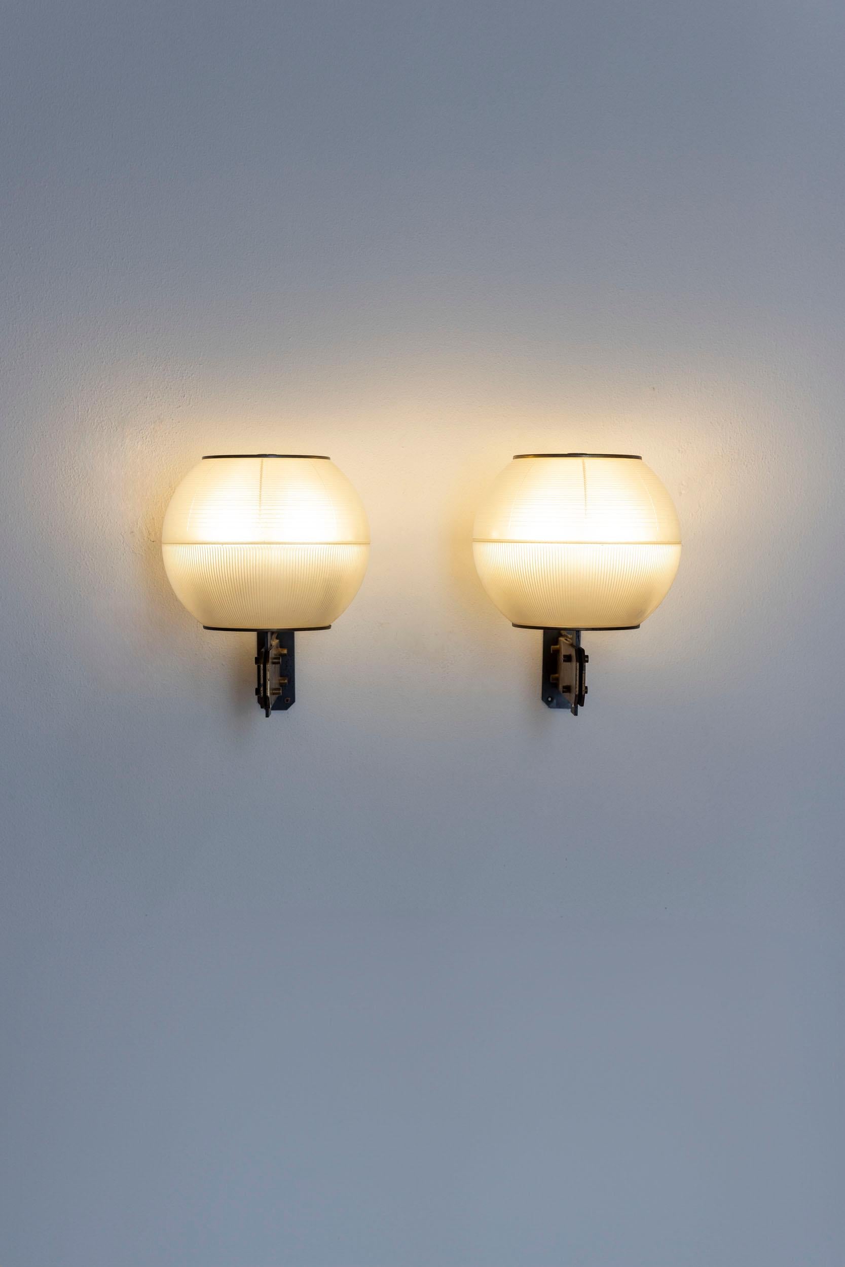 Brass Midcentury pair of wall lights mod Feltre designed by Ignazio Gardella Italy '60 For Sale