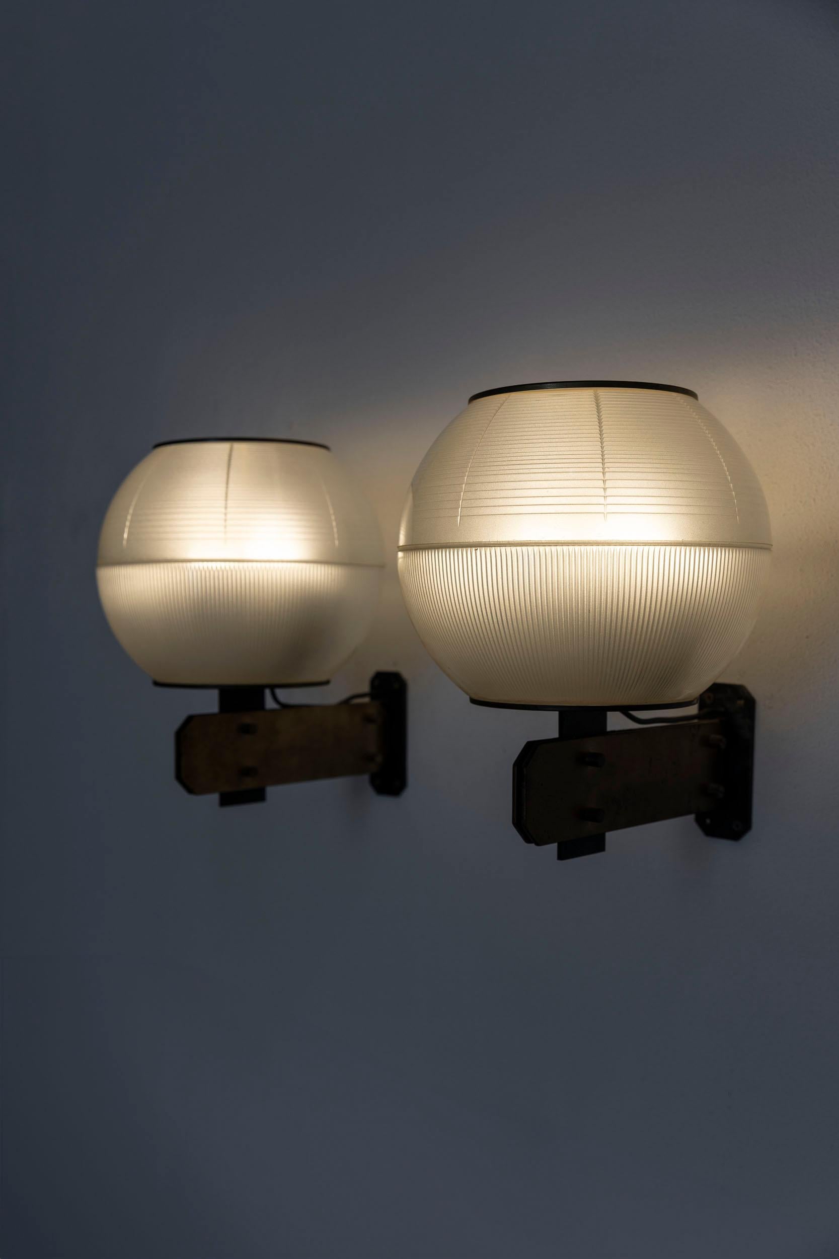 Midcentury pair of wall lights mod Feltre designed by Ignazio Gardella Italy '60 For Sale 2