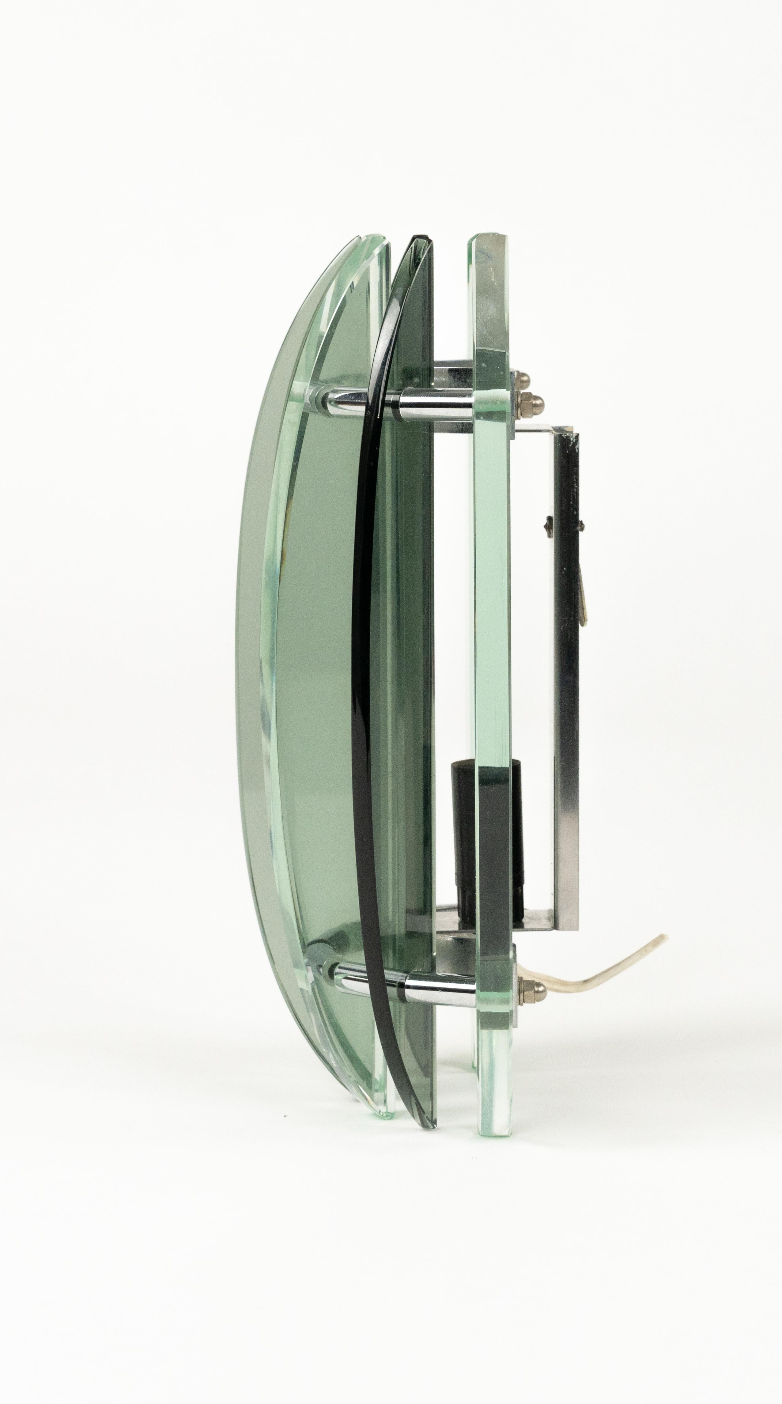 Paar Wandleuchter aus Glas und Chrom von Veca, Italien, Mitte des Jahrhunderts, 1970er Jahre im Angebot 2