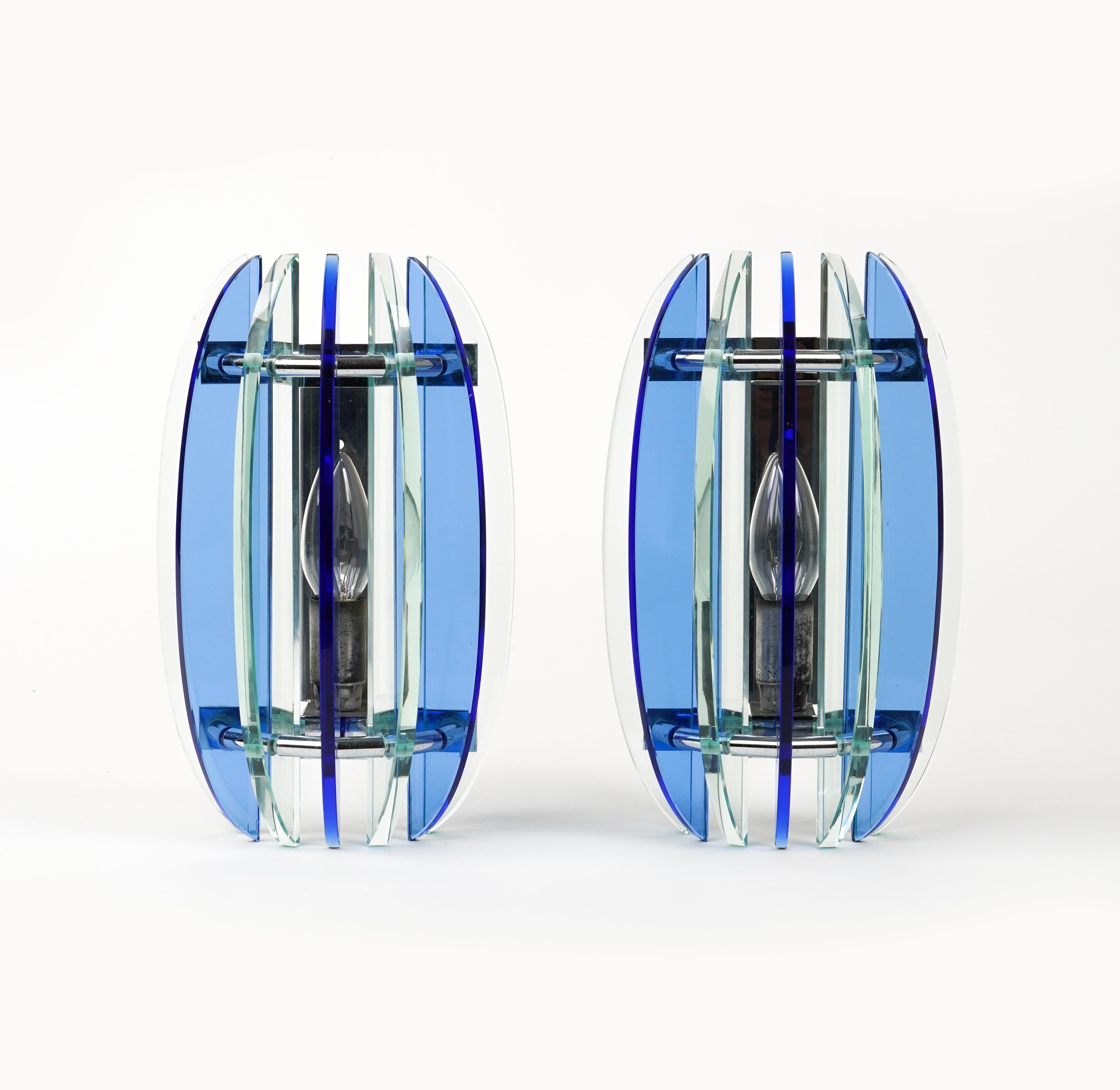 Midcentury Pair of Wall Sconces in Colored Glass & Chrome by Veca, Italy, 1970s For Sale 3