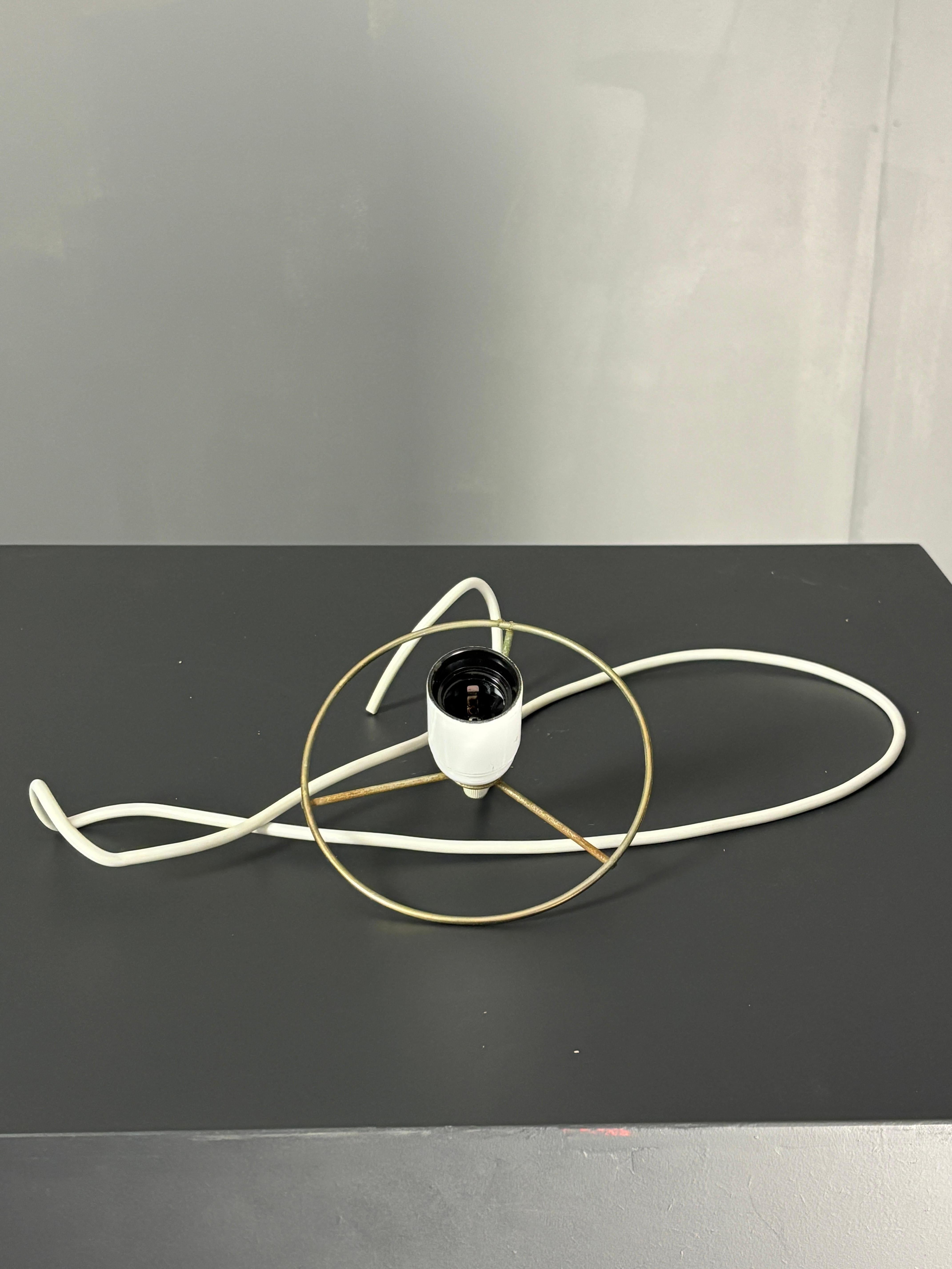 Par de colgantes grandes ( 62 cm ) de ratán lápiz de mediados de siglo, Italia Años 70 en venta 5