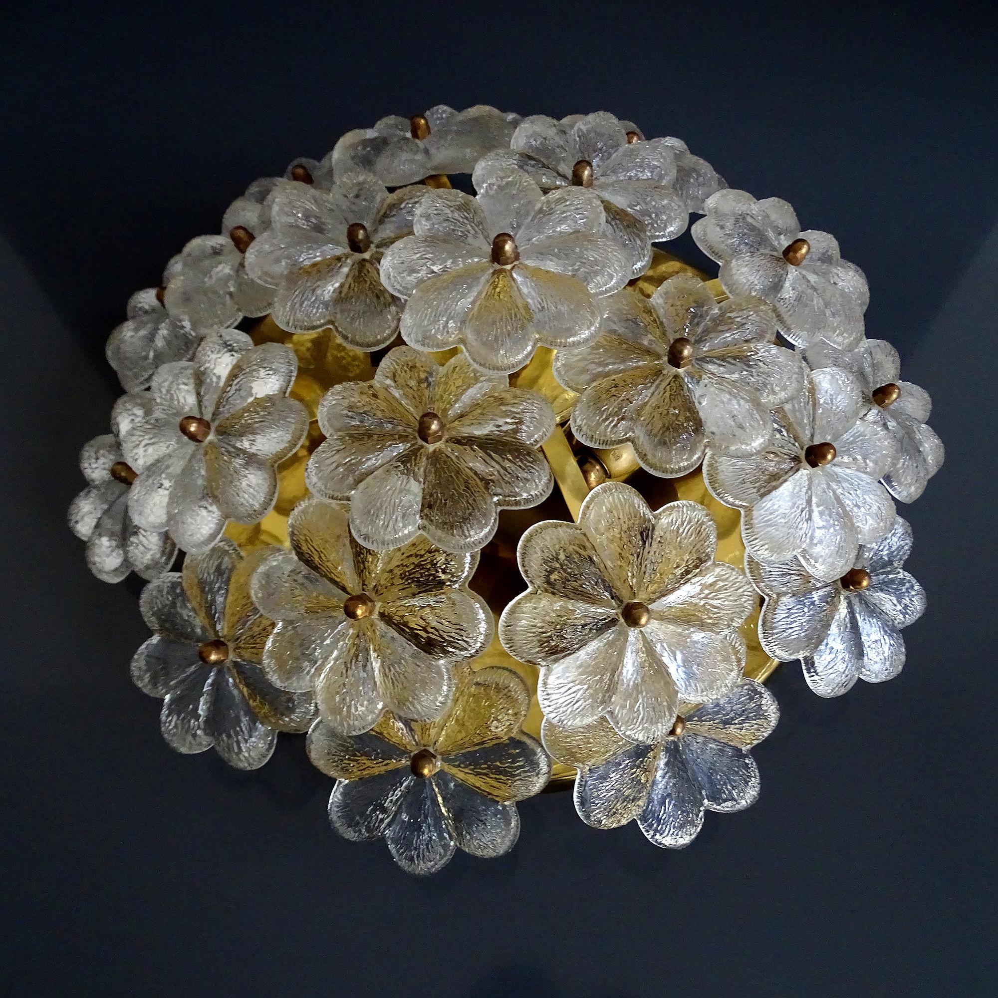  Palme Sconce Flush Light, Glass Flowers, 1960s  In Good Condition For Sale In Bremen, DE