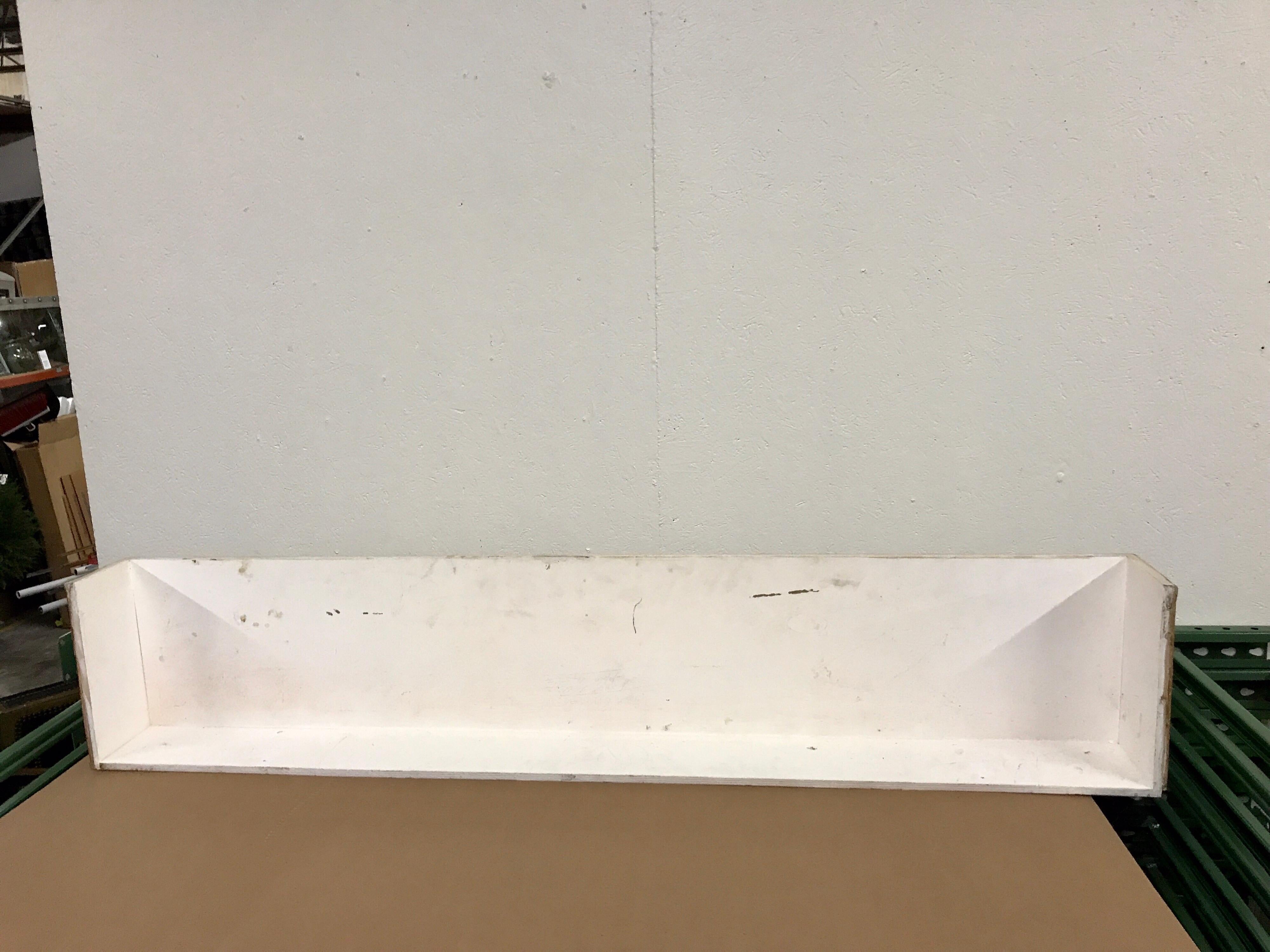 Midcentury Parcel vergoldet Faux Bambus Gesims oder Mantel (Gips)
