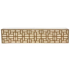 Midcentury Parcel vergoldet Faux Bambus Gesims oder Mantel