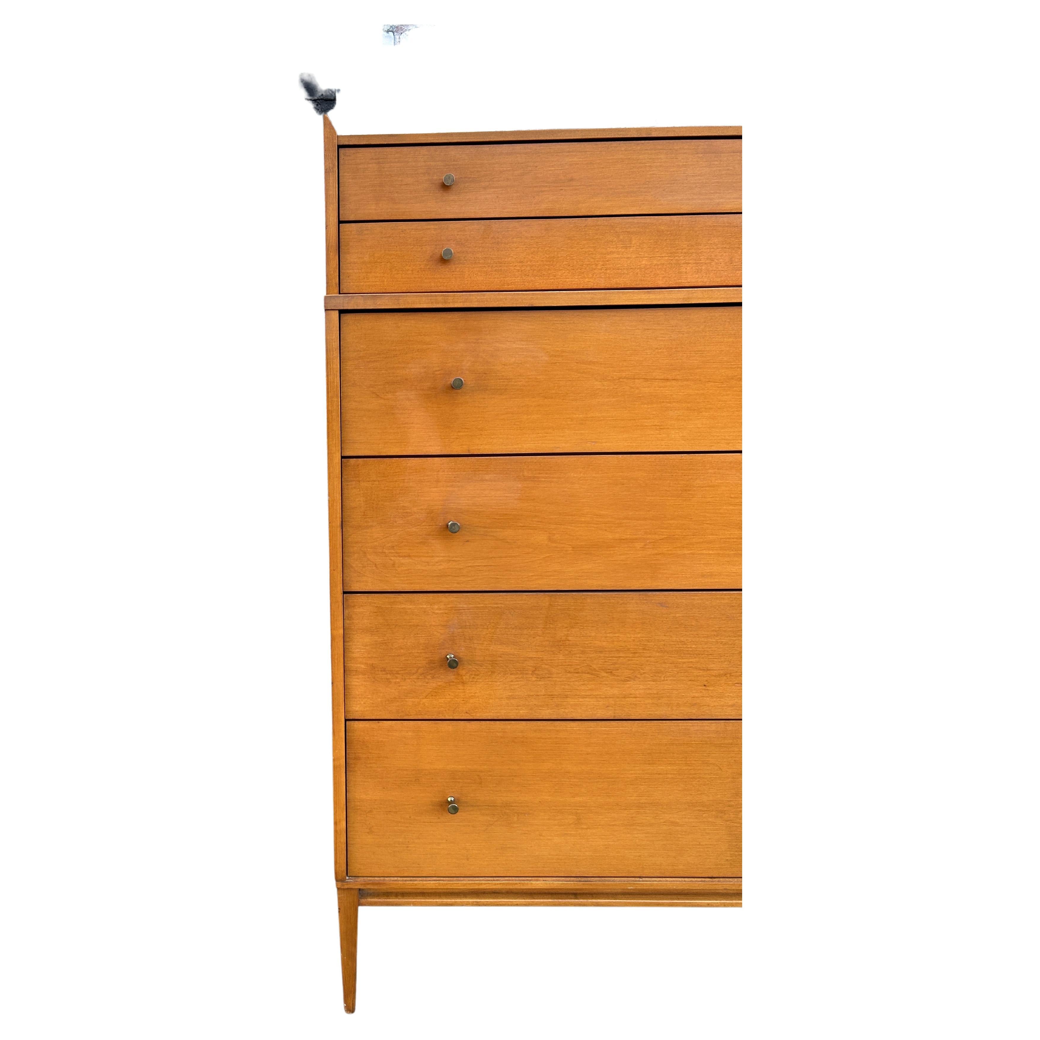 Beautiful Mid century Rare tall 6 drawer dresser by Paul McCobb circa 1950 Planner Group #1501 with 4 center drawers and custom top 2 drawer jewelry section built in to dresser. Solid maple construction has a beautiful Medium Blonde original Finish.