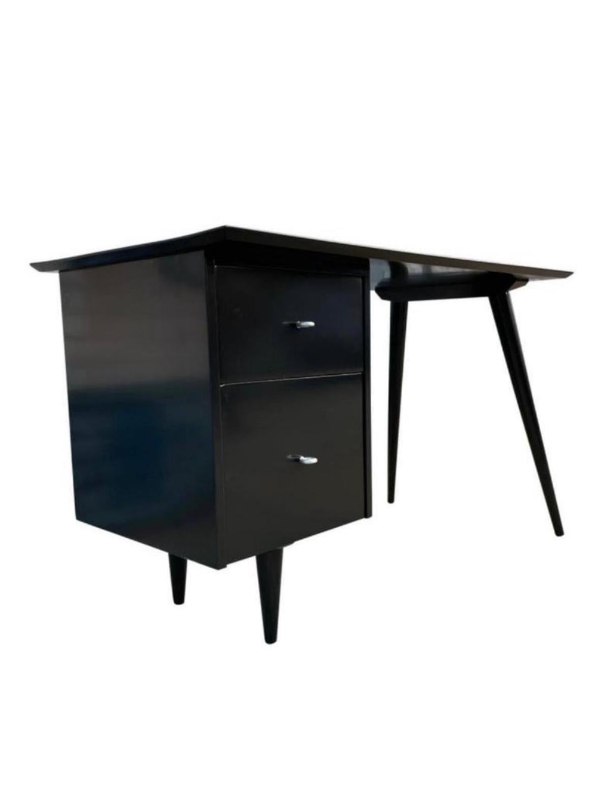 American Midcentury Paul McCobb #1560 Double Drawer Desk Black Lacquer Finish For Sale