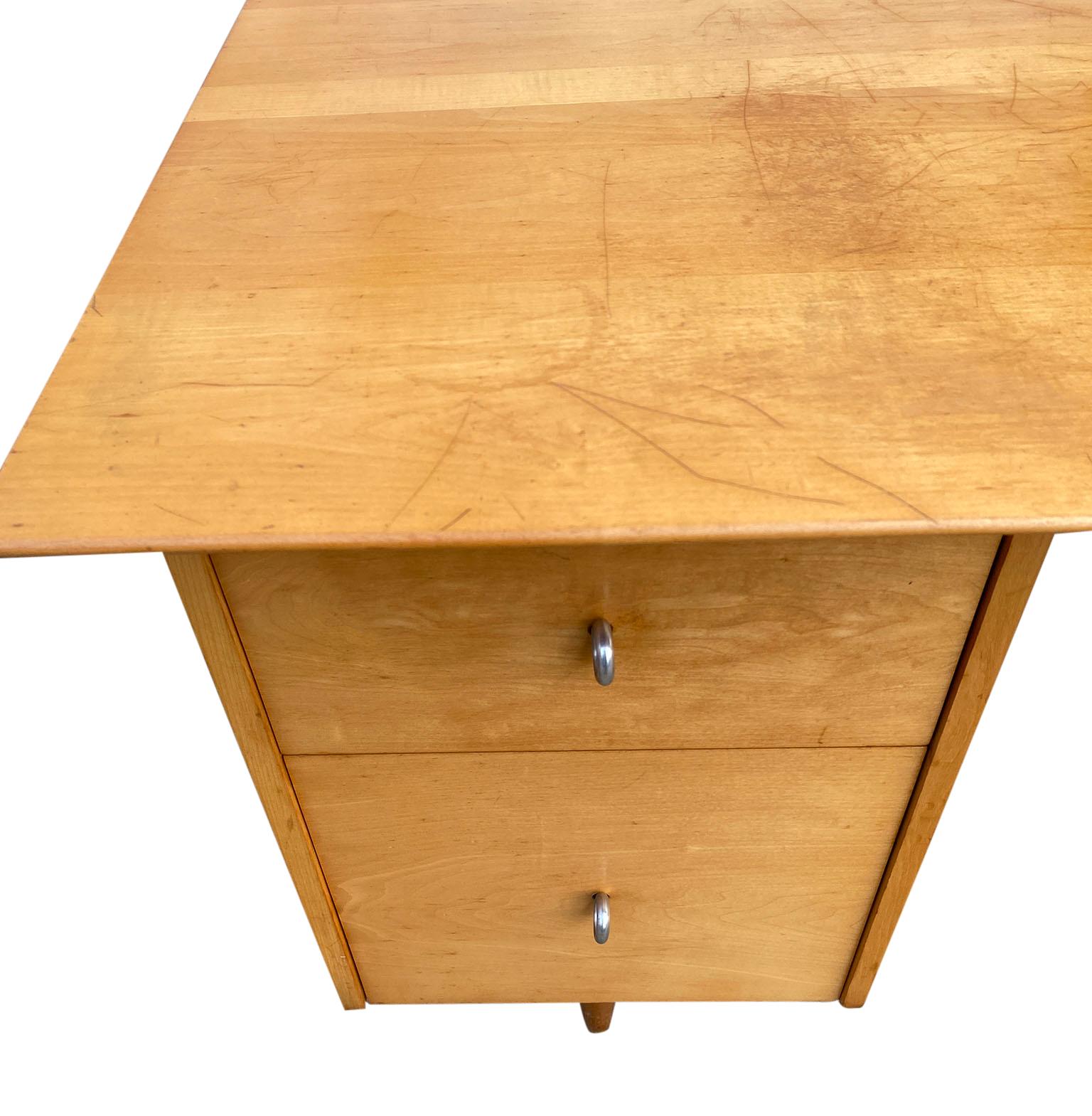 American Midcentury Paul McCobb #1560 Double Drawer Desk Blonde Maple Finish Ring pulls