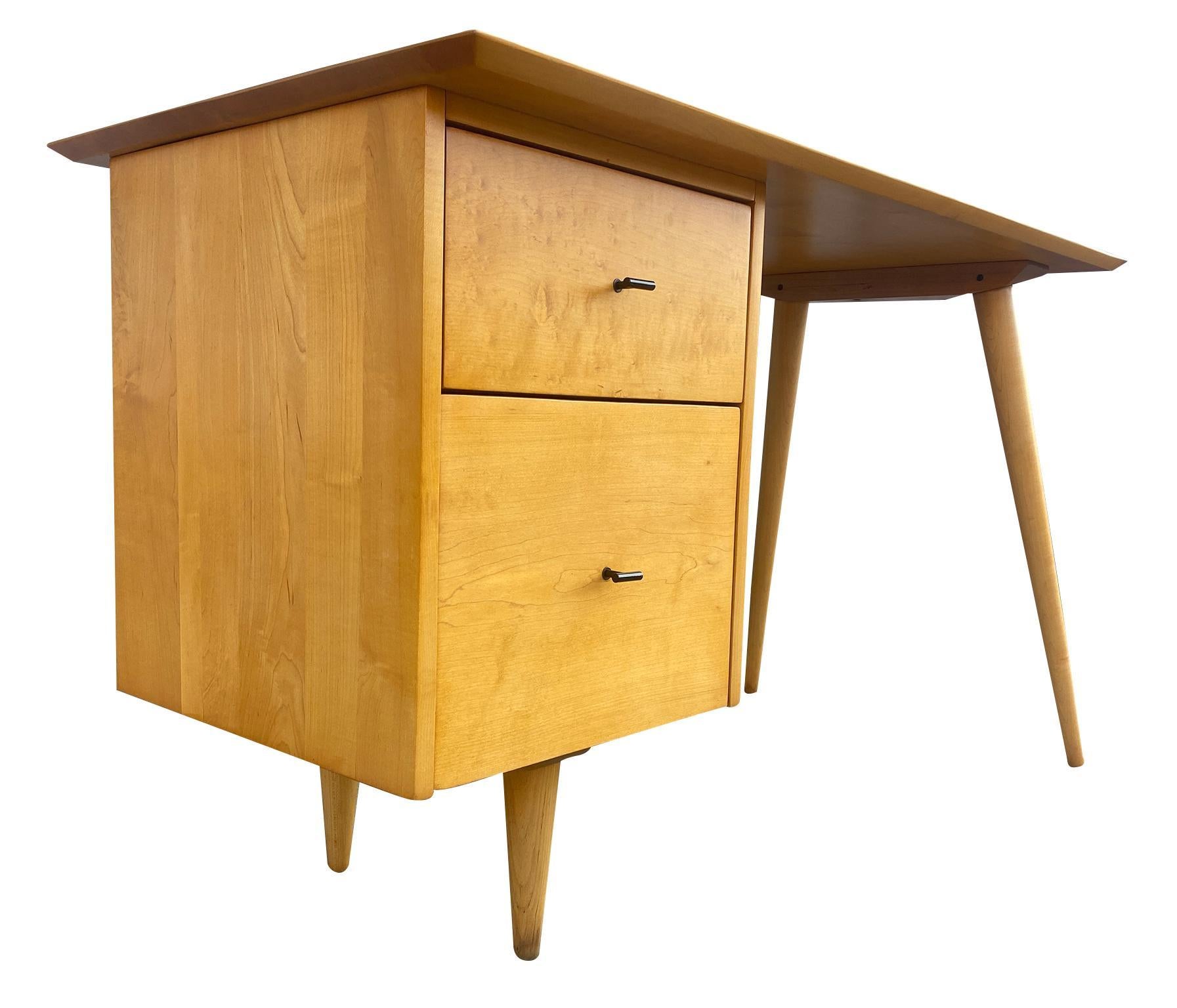 Mid-Century Modern Pulls de bureau à double tiroir Paul McCobb #1560, finition érable blond, milieu du siècle dernier en vente