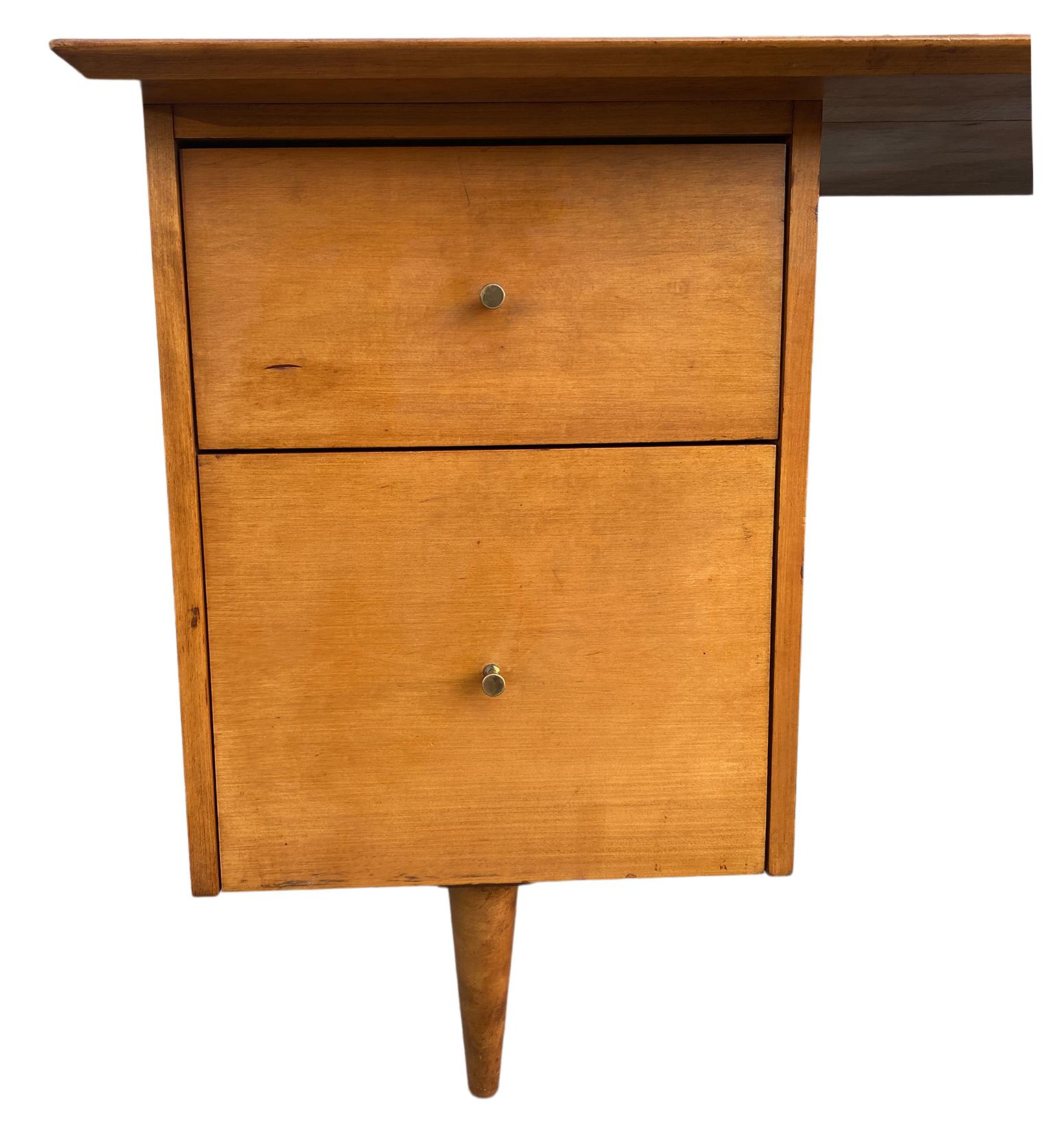 Brass Midcentury Paul McCobb #1560 Double Drawer Desk Tobacco Maple Finish with Chair