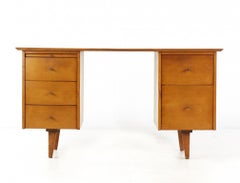 Midcentury Paul McCobb #1561 5 Drawer Desk Blonde Maple Finish Brass Pulls