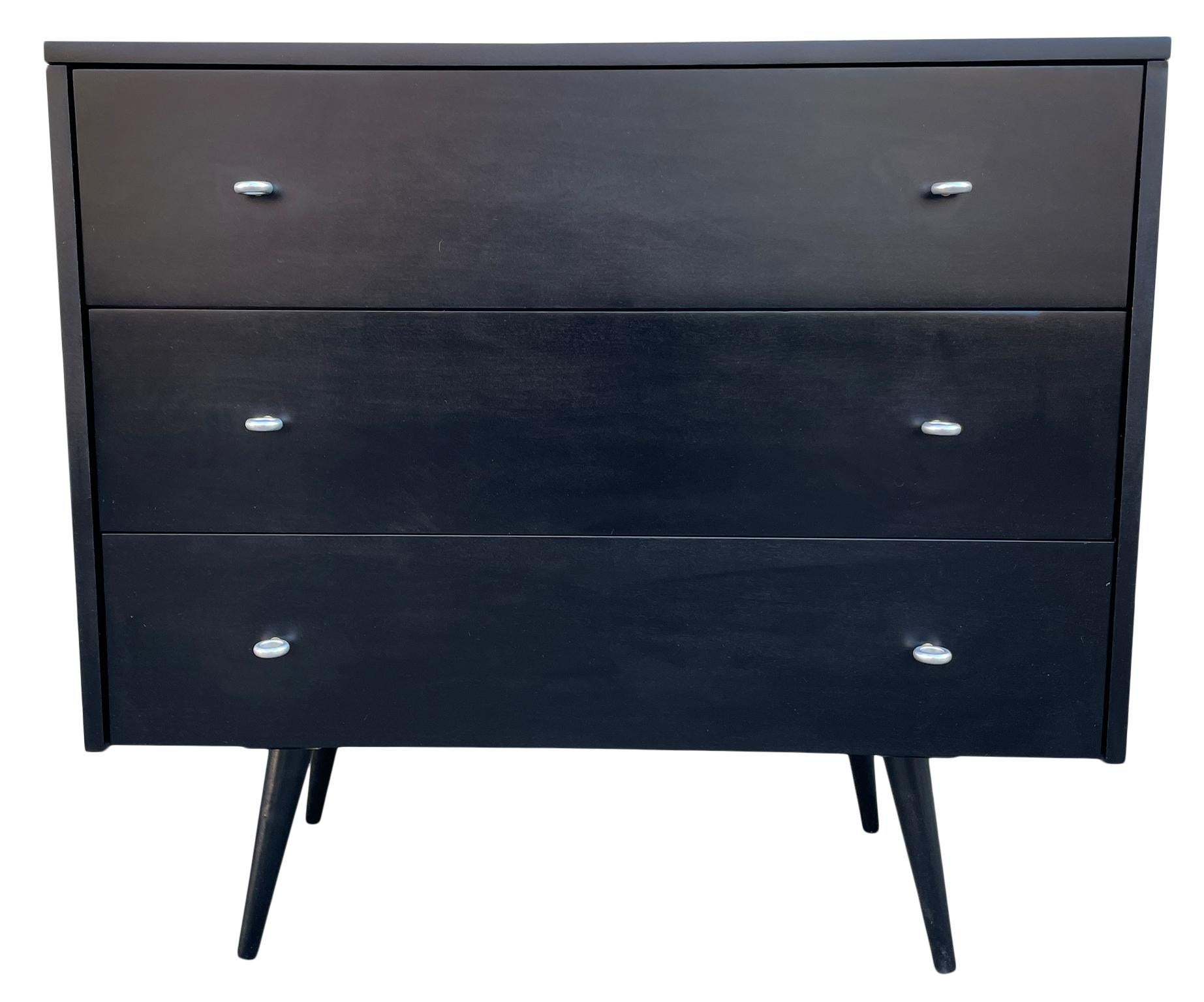 Midcentury Paul McCobb 3 Drawer Black Dresser Aluminum Ring Pulls In Good Condition For Sale In BROOKLYN, NY