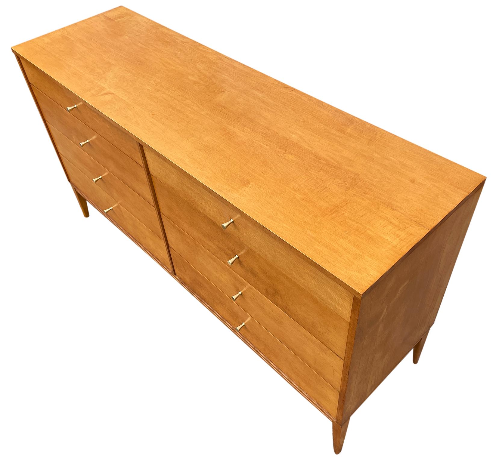 American Midcentury Paul McCobb 8-Drawer Dresser Credenza #1507 Blonde Maple Brass Pulls