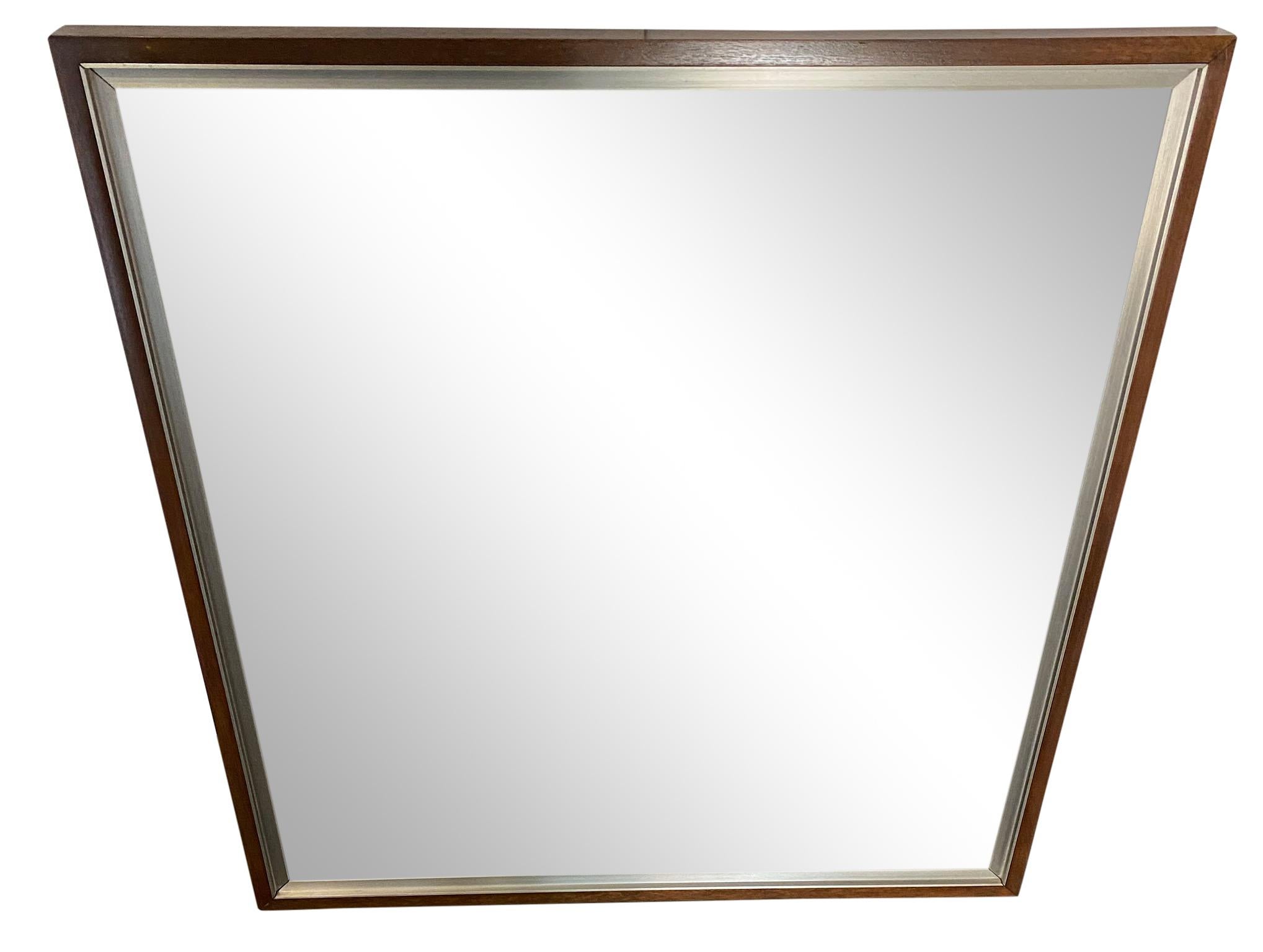 This rare midcentury Paul McCobb for Calvin walnut and Aluminum mirror is in wonderful condition. Super simple design 34