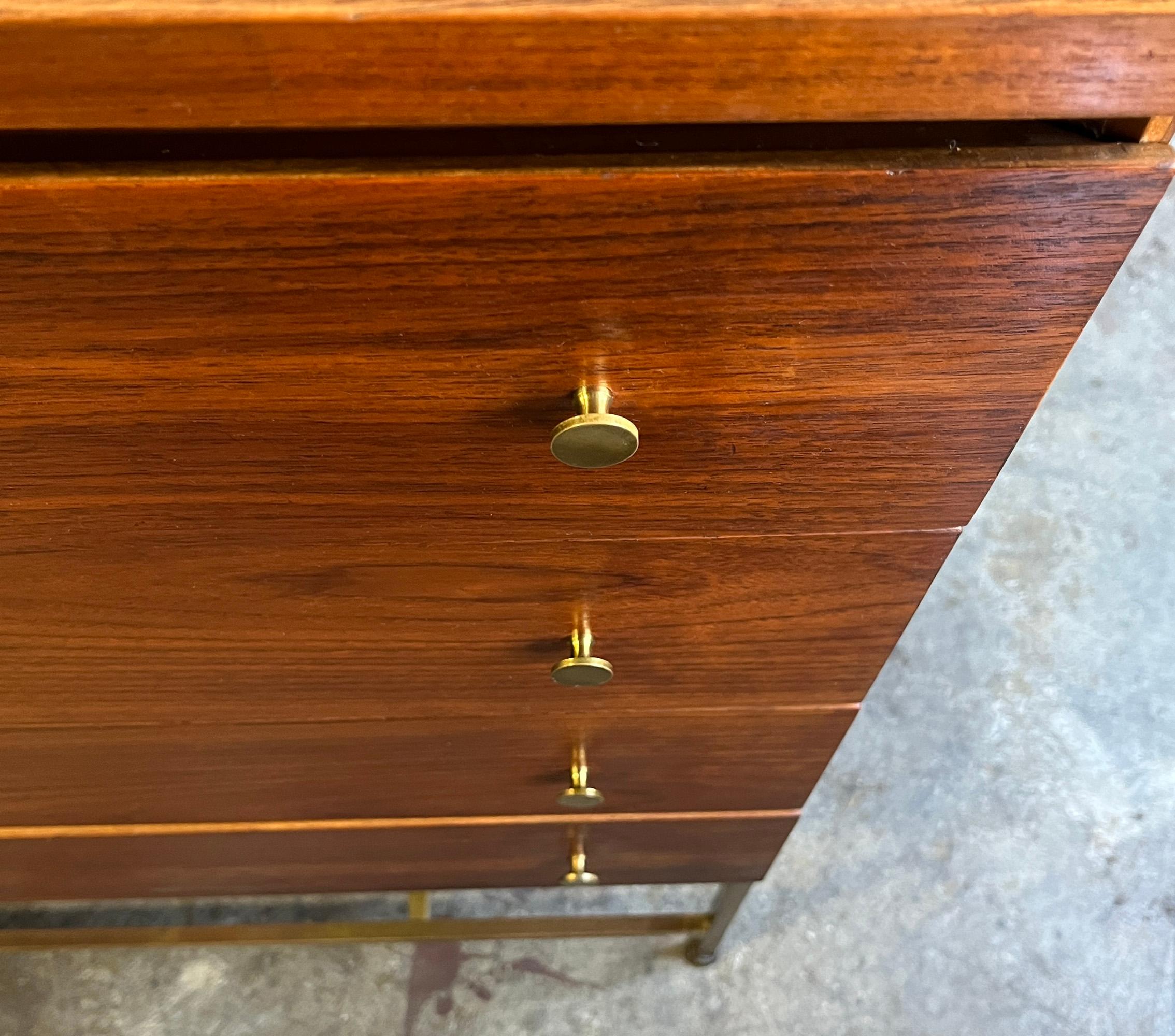 Midcentury Paul McCobb Chest of Drawers on Brass Base  For Sale 1