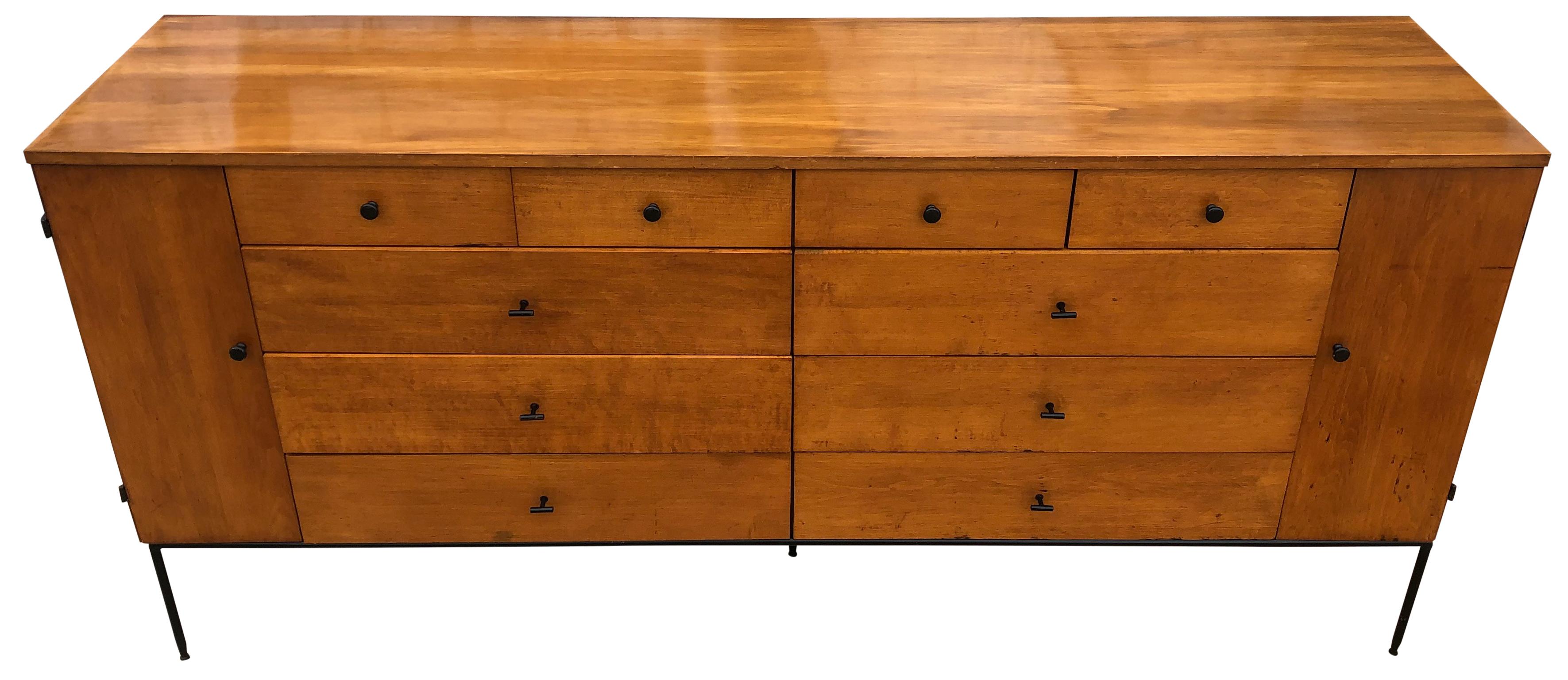 Midcentury American designer Paul McCobb Maple 20-drawer dresser #1510 Original medium blonde finish with steel T Pulls. Stunning original patina finish in vintage condition - Has original steel T Pulls on lower drawers along with 6 round knobs and