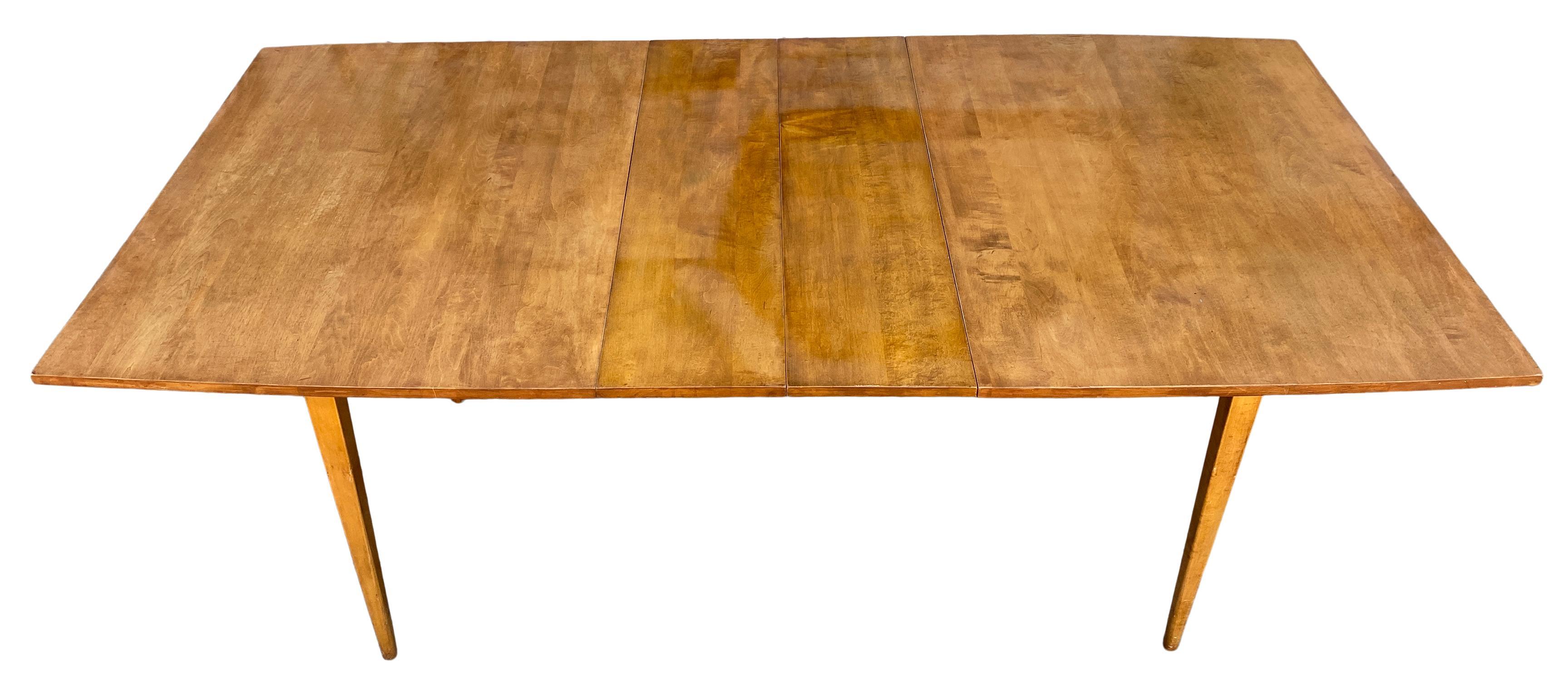 Érable Table de salle à manger à rallonge Paul McCobb Planner Group en érable massif du milieu du siècle dernier en vente