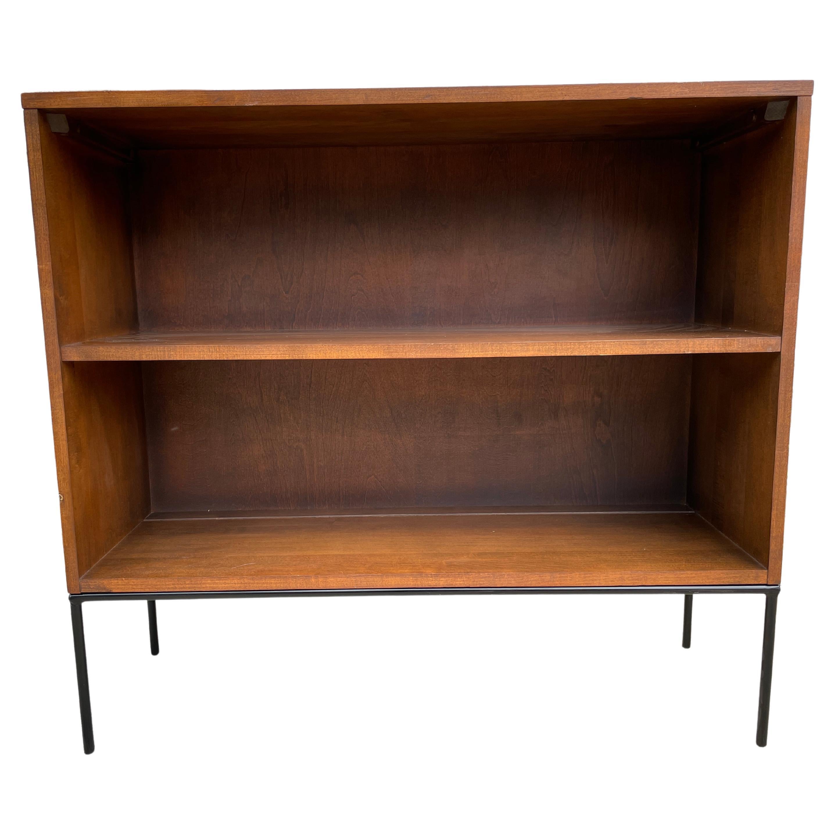 Midcentury Paul McCobb Single Bookcase #1516 Walnut Finish Iron Base Clean For Sale