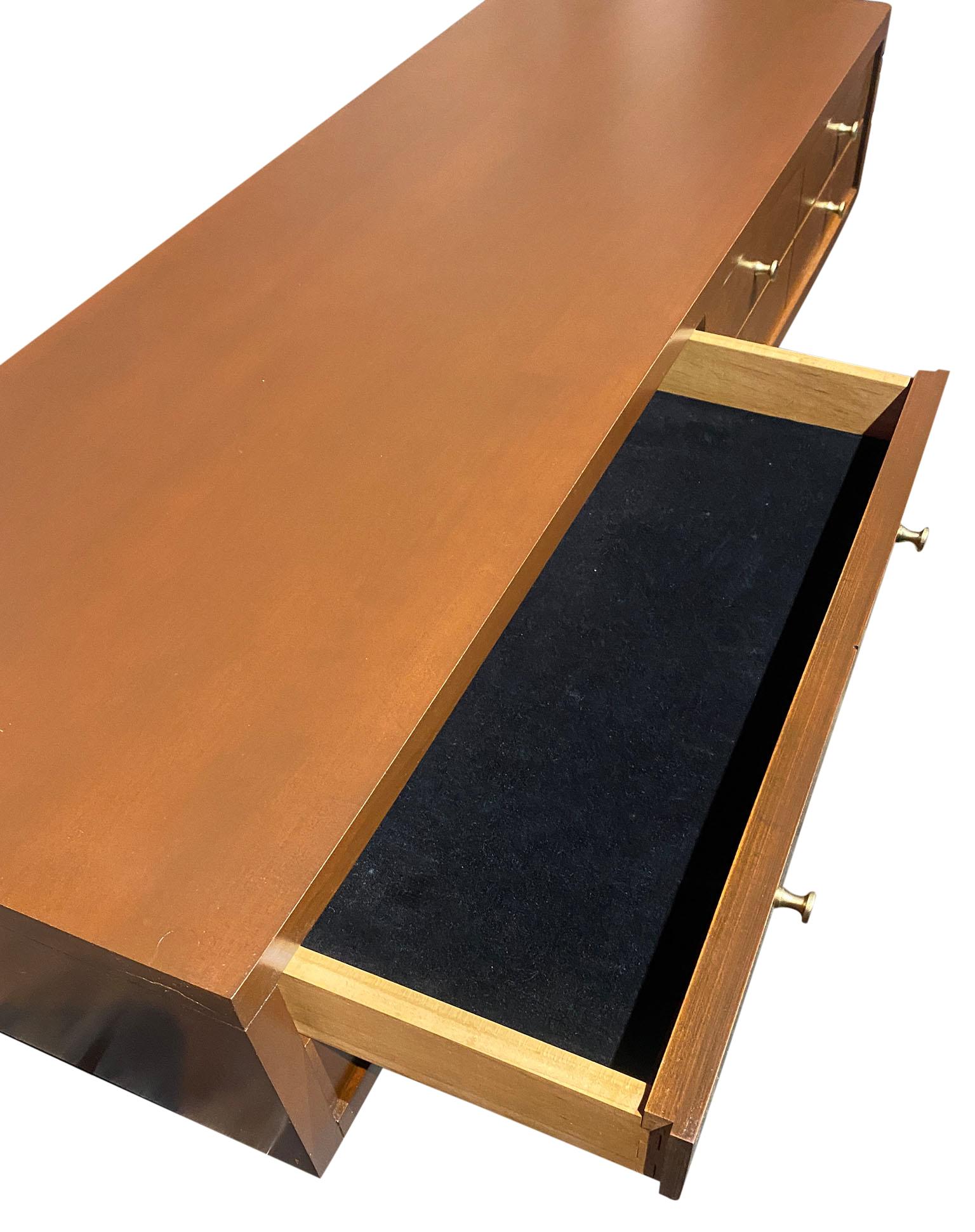 Midcentury Paul McCobb Small Jewelry Chest 4 Drawers Maple Brass Brown Finish In Good Condition In BROOKLYN, NY