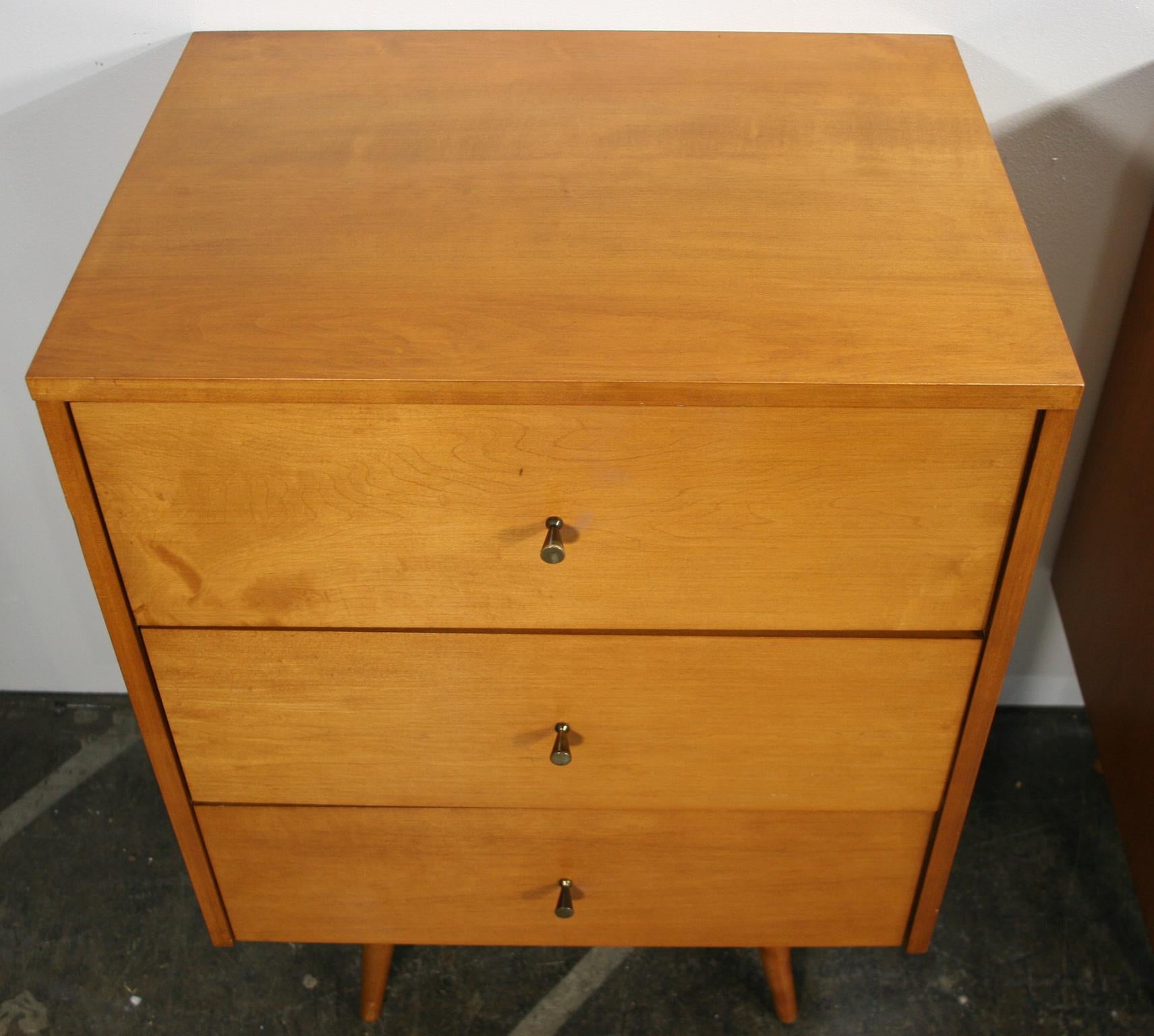 American Midcentury Paul McCobb Triple Drawer #1506 Nightstands Blonde Maple Brass Pulls
