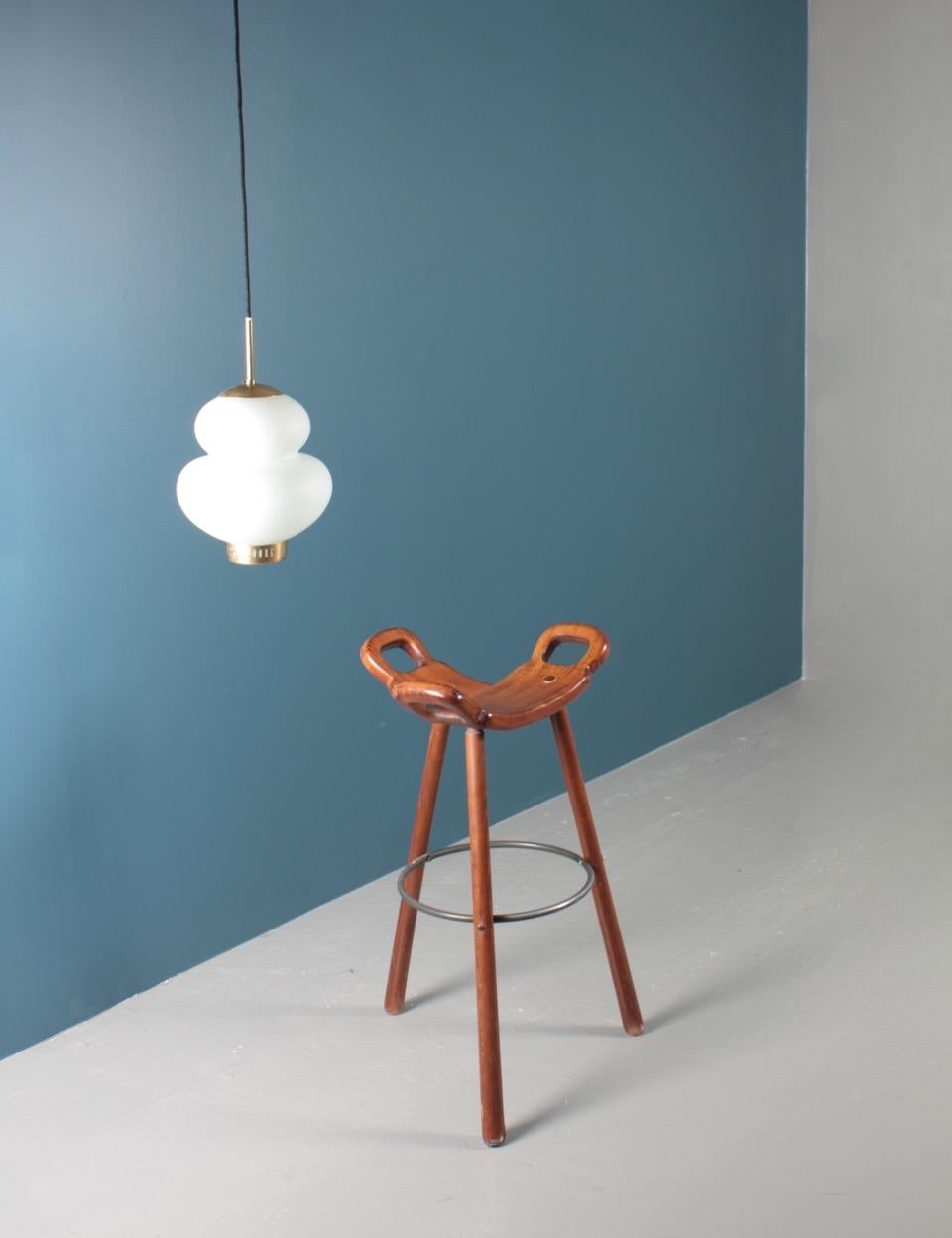 Metà XX secolo Ciondolo a nocciolina di metà secolo di Bent Karlby, design danese degli anni '50 in vendita