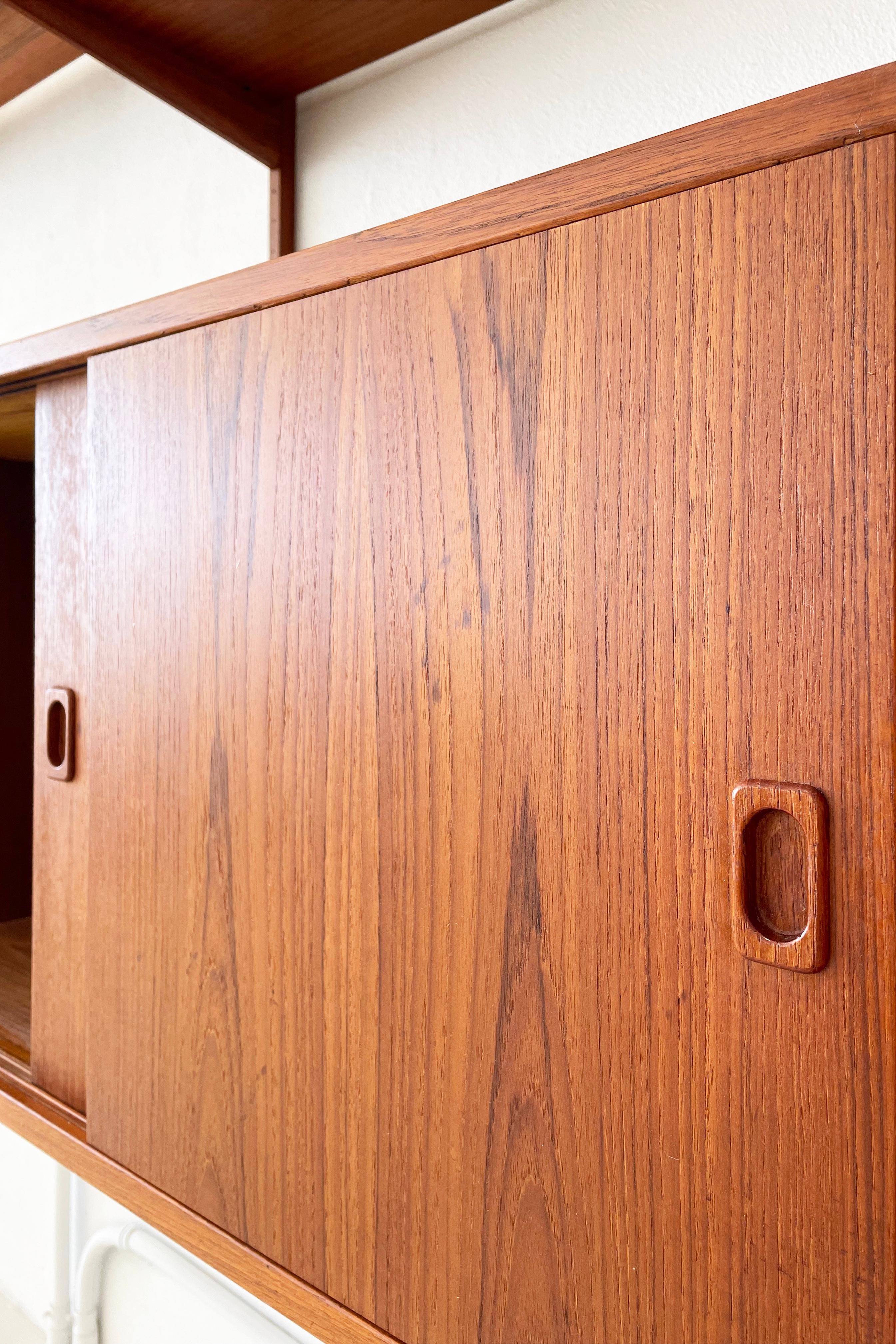 Midcentury Pega Teak Wall Unit Designed by Juul Christensen For Sale 5