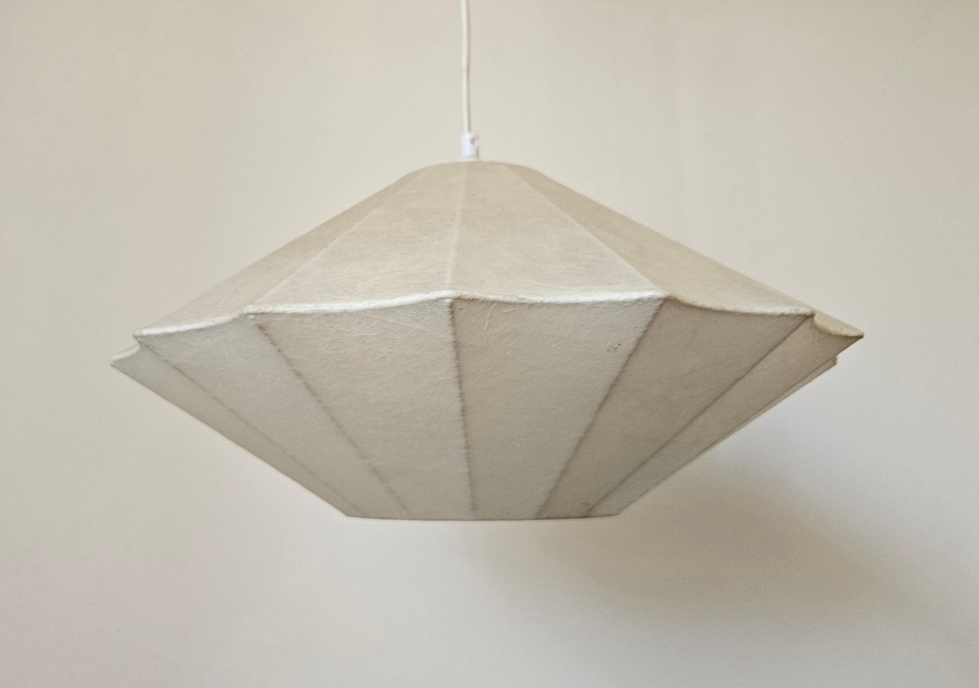 Midcentury Pendant Cocoon Designed by Achille Castiglioni, Italy, 1960s Italiano en venta