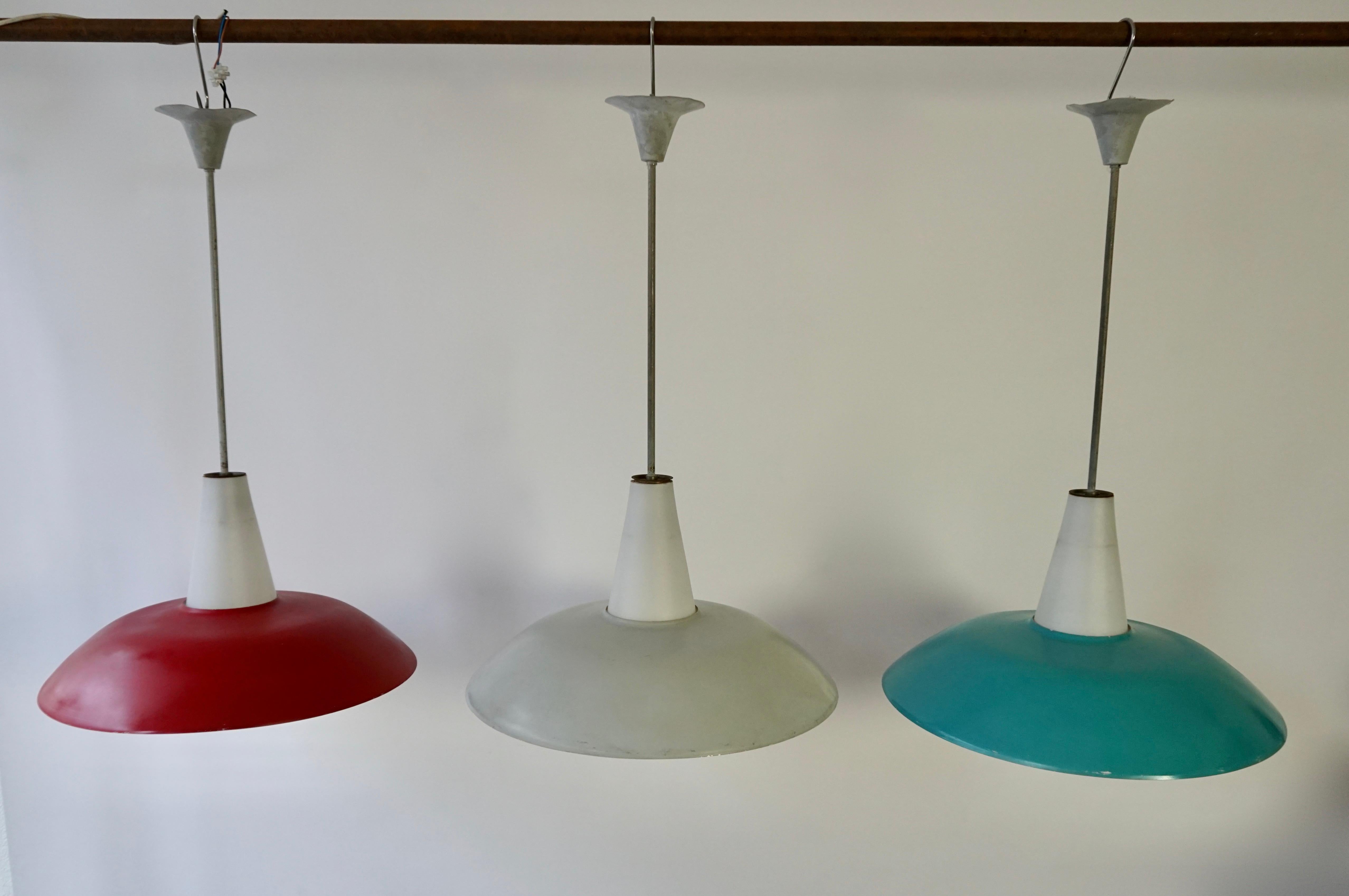 Mid-Century Modern Midcentury Pendant in Metal and Opaline Glass For Sale