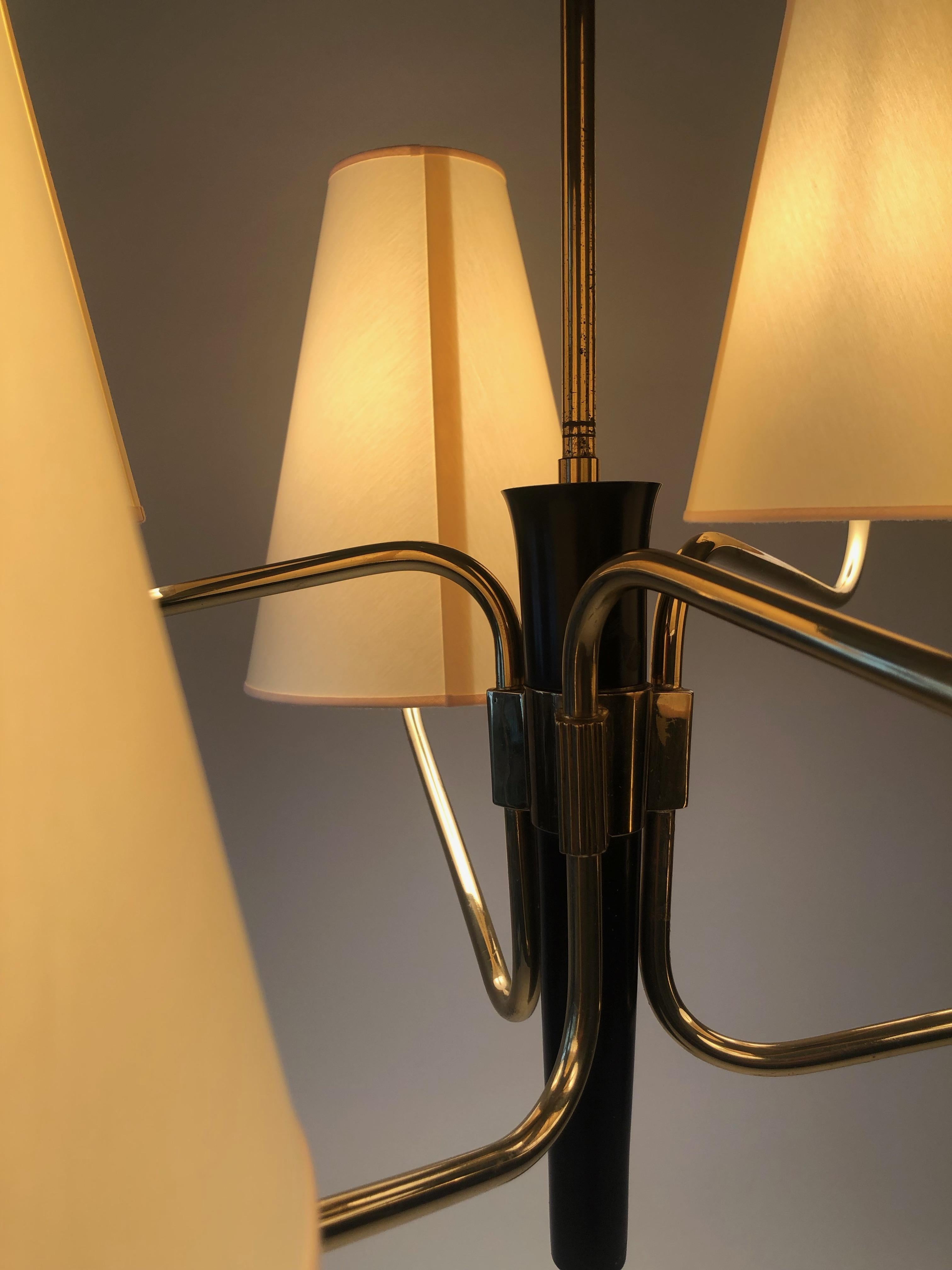 Midcentury Pendant Lamp in Brass from Rupert Nikoll, Austria with 6 Silk Shades For Sale 6