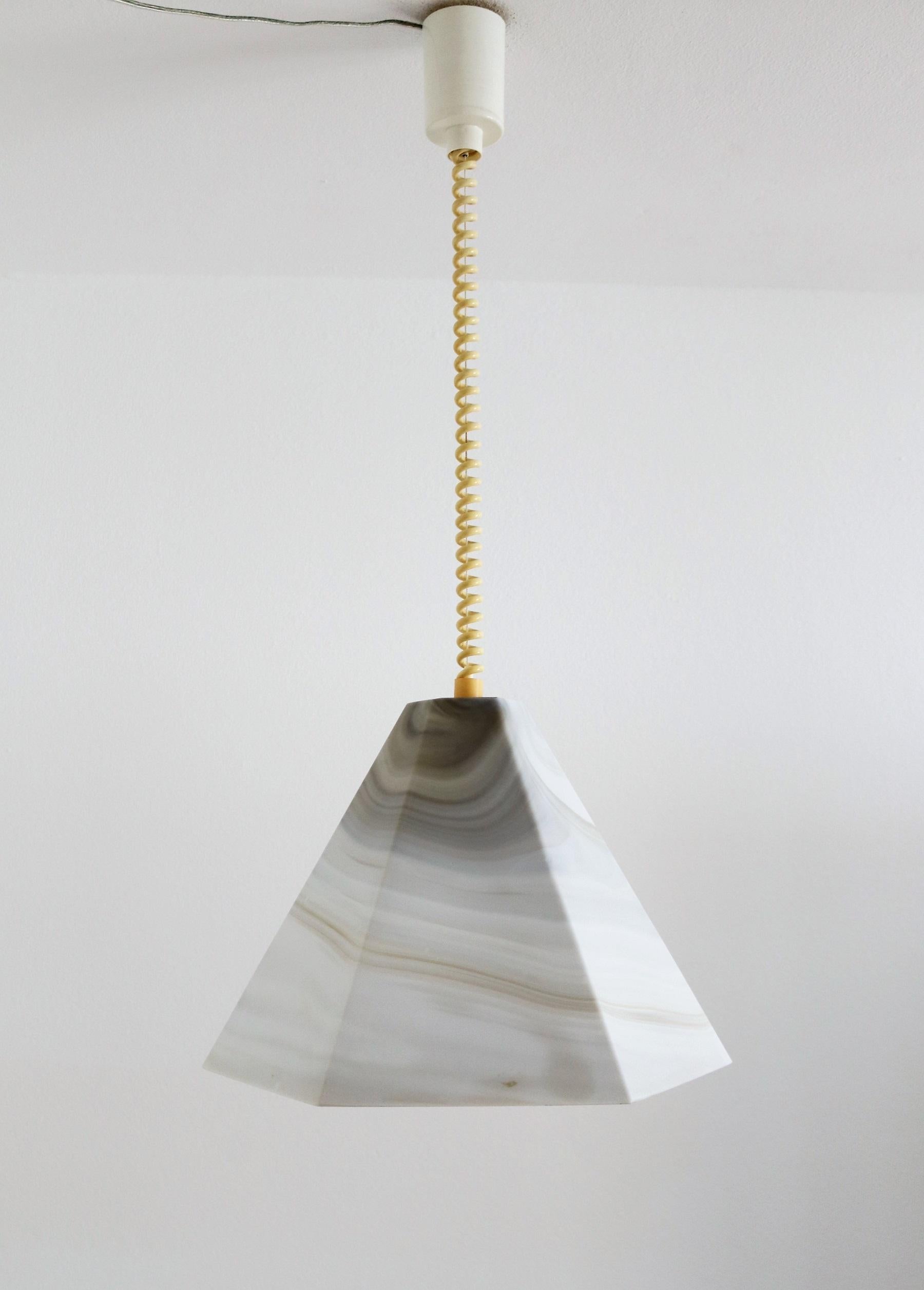 Midcentury Pendant Lamp in Glass with Marble Effect and Curly Cable, 1970s For Sale 4