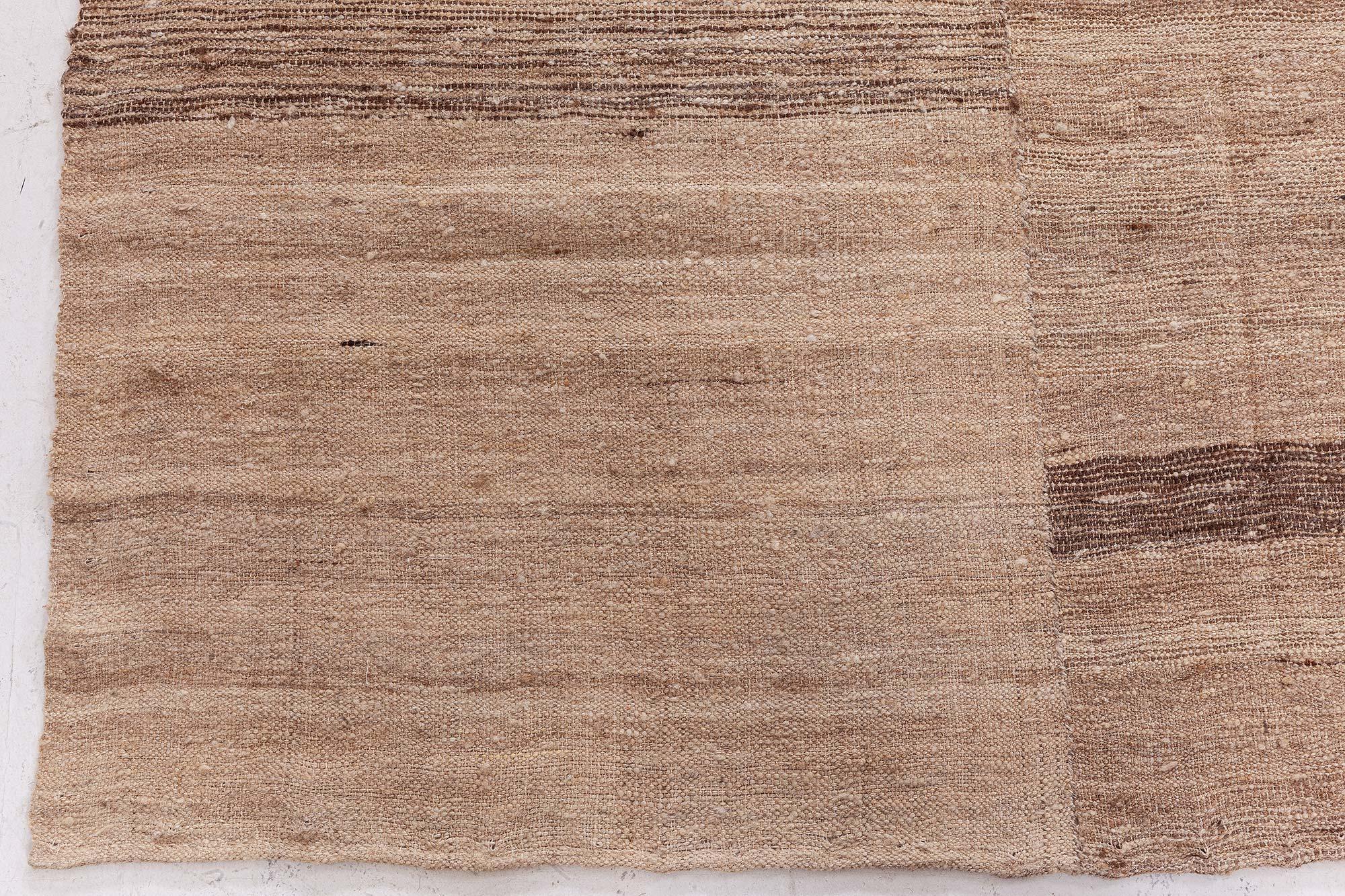 Persischer Kilim-Teppich aus der Mitte des Jahrhunderts Doris Leslie Blau (Handgewebt) im Angebot