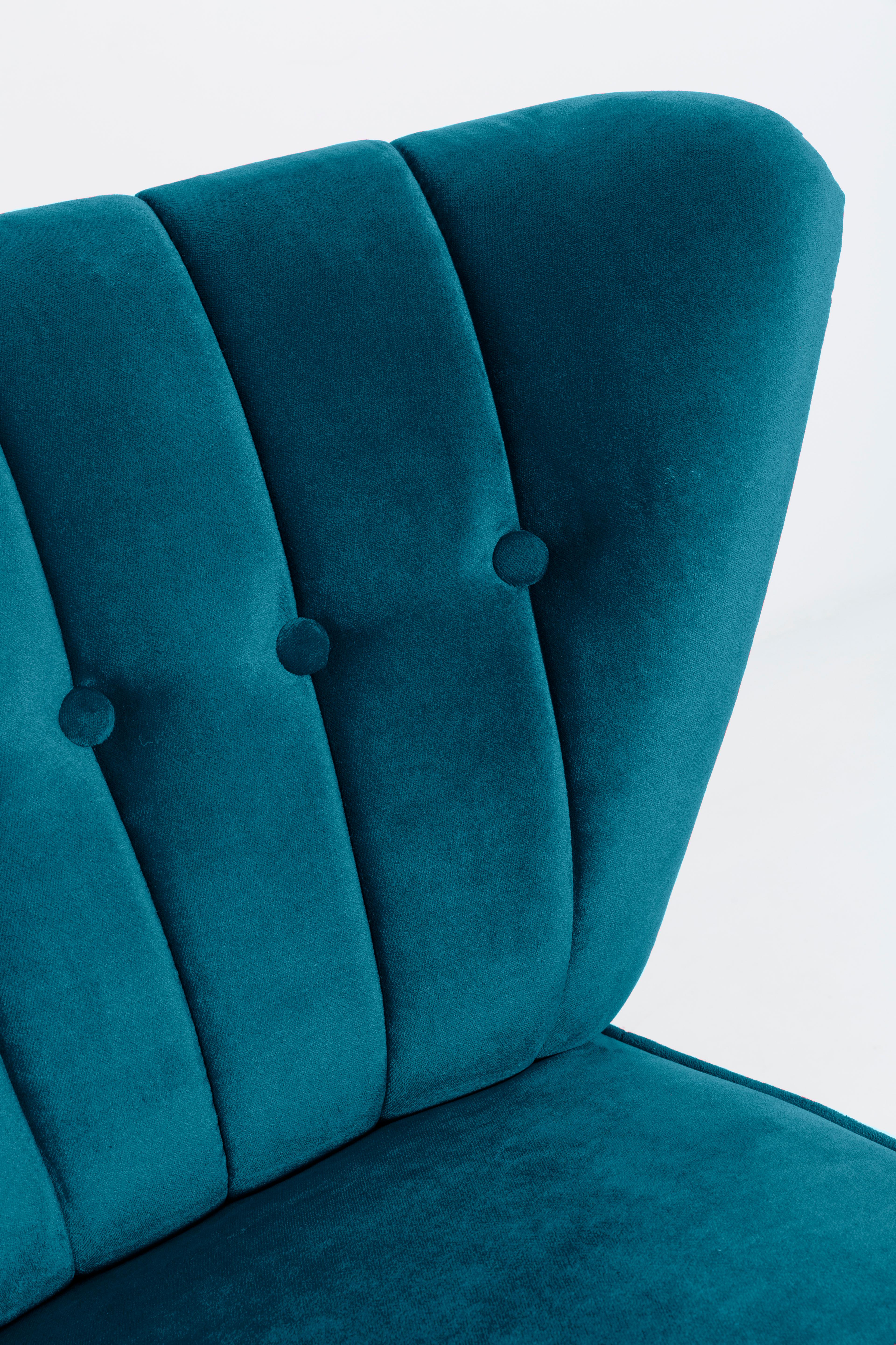 Mid-Century Petrol Blue Velvet Club Armchair, Europe, 1960s For Sale 4