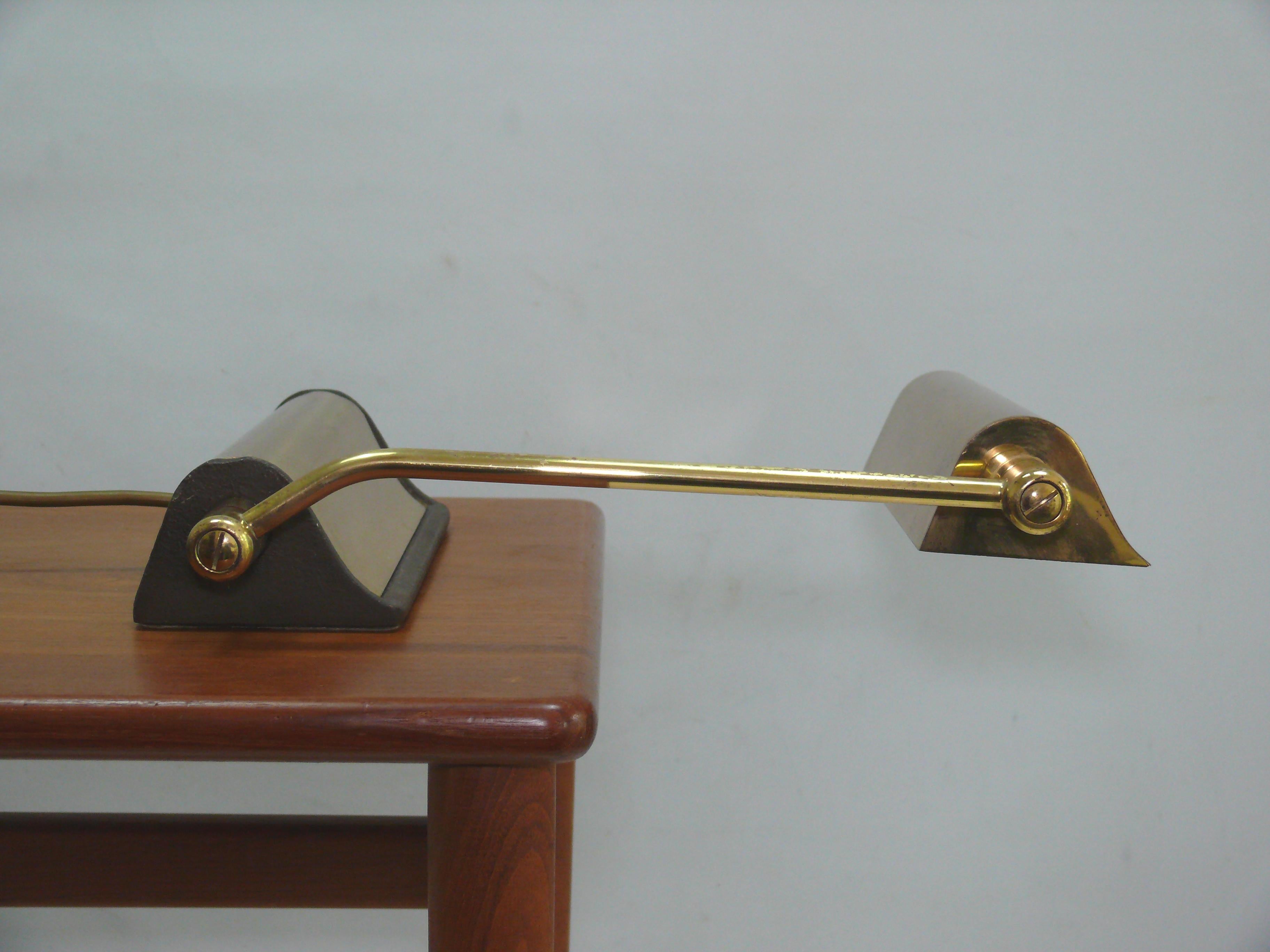 Lampada da pianoforte / Lampada da tavolo del Medioevo, realizzata da Hillebrand - Germania, anni '60 In condizioni ottime a Schwerin, MV