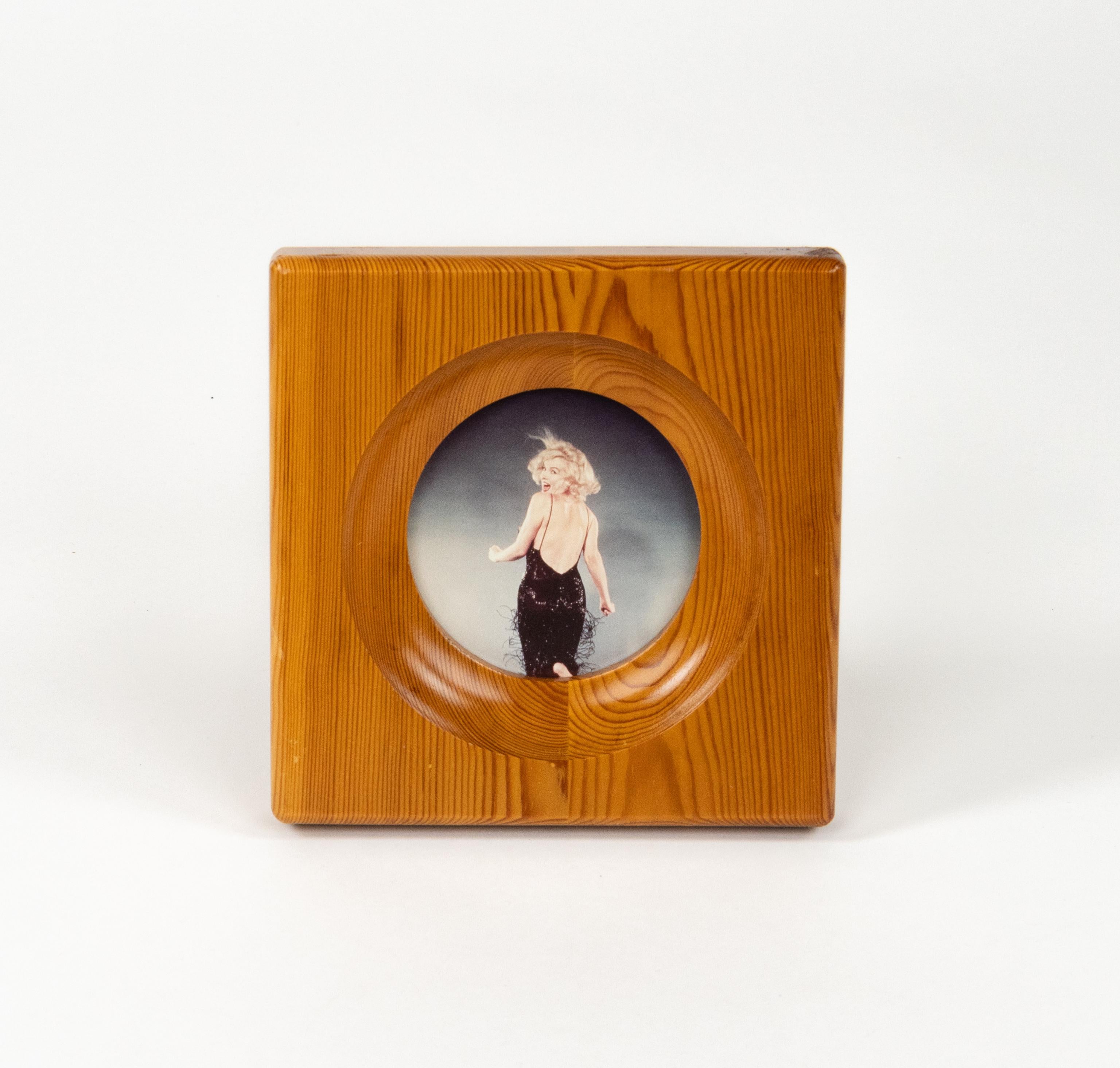 Bilderrahmen aus Holz und Glas aus der Mitte des Jahrhunderts von Alvar Aalto für Artek, Italien 1970er Jahre im Angebot 1