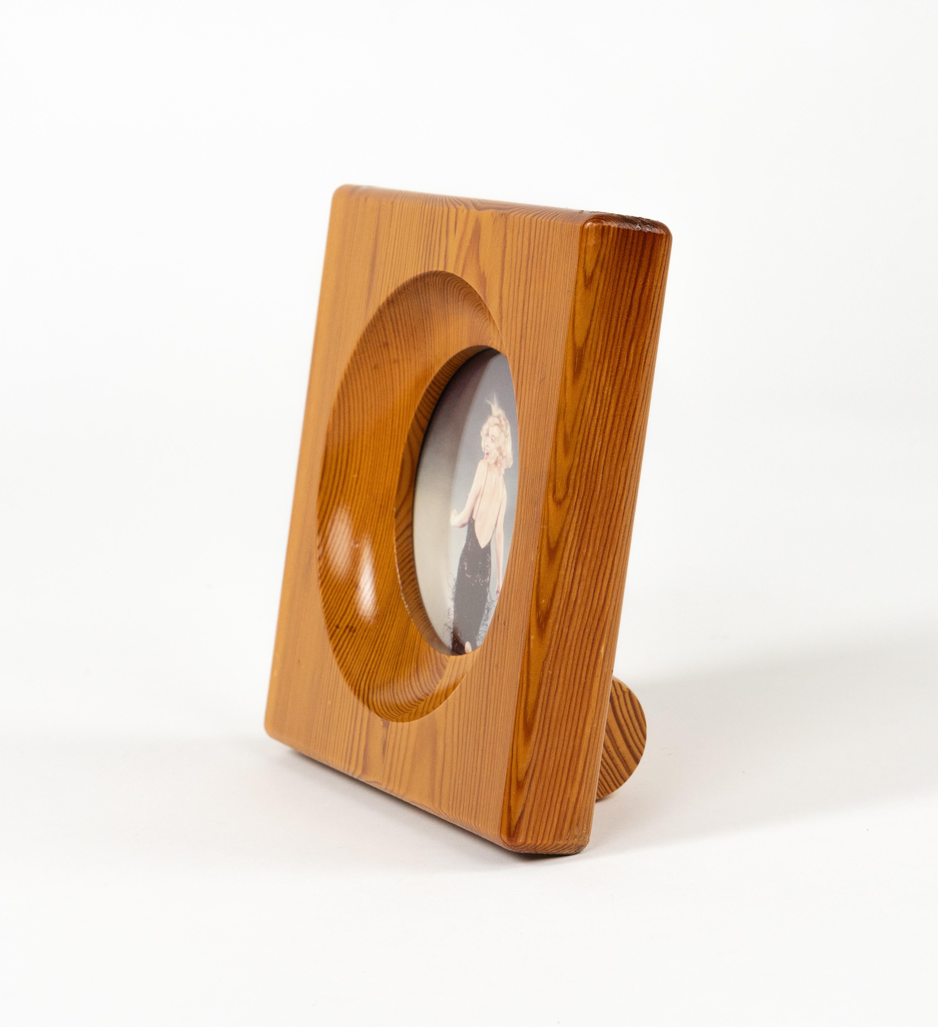 Bilderrahmen aus Holz und Glas aus der Mitte des Jahrhunderts von Alvar Aalto für Artek, Italien 1970er Jahre im Angebot 3