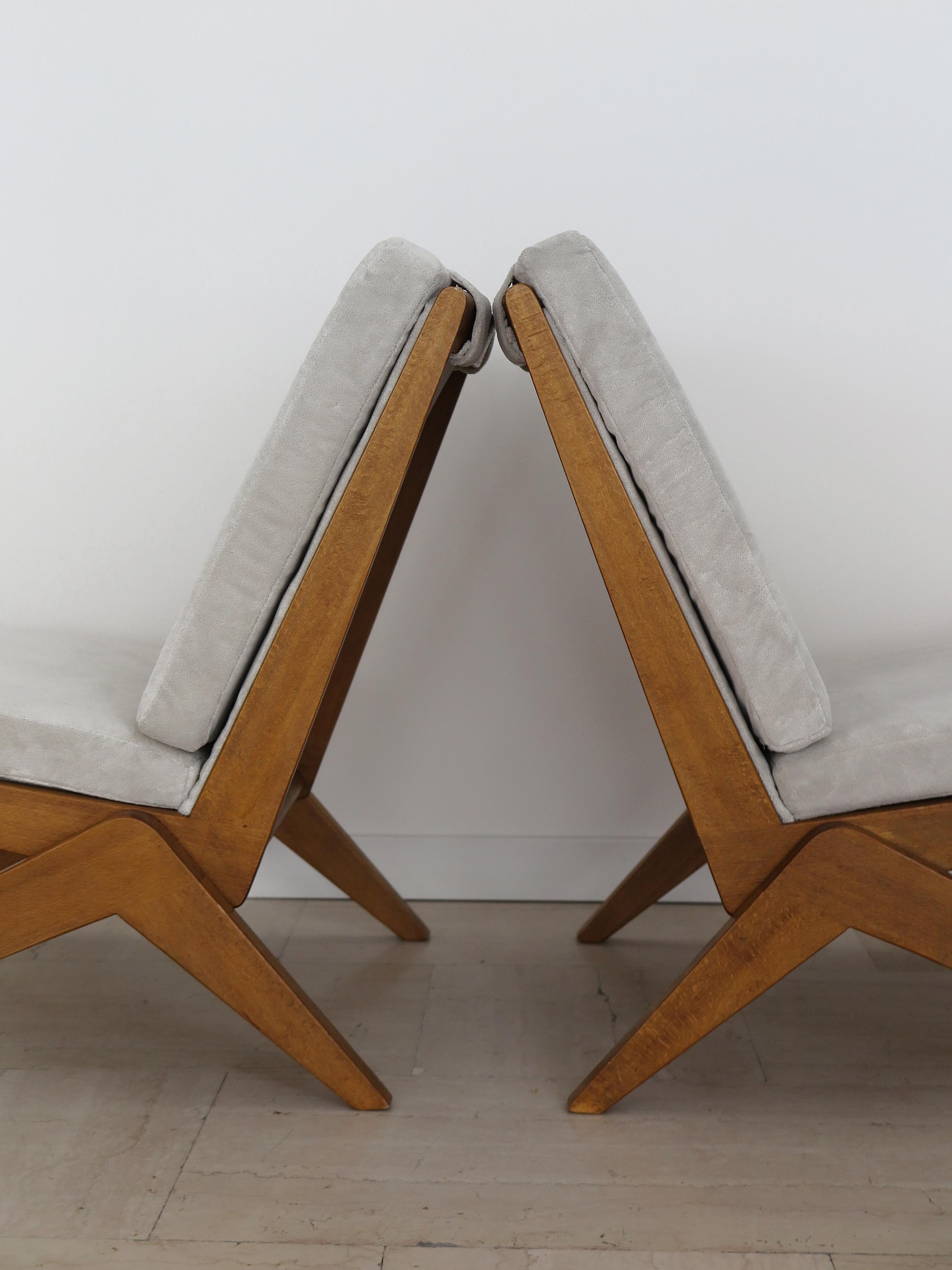 Midcentury Pierre Jeanneret Style French Wood Velvet Armchairs 1950s 8