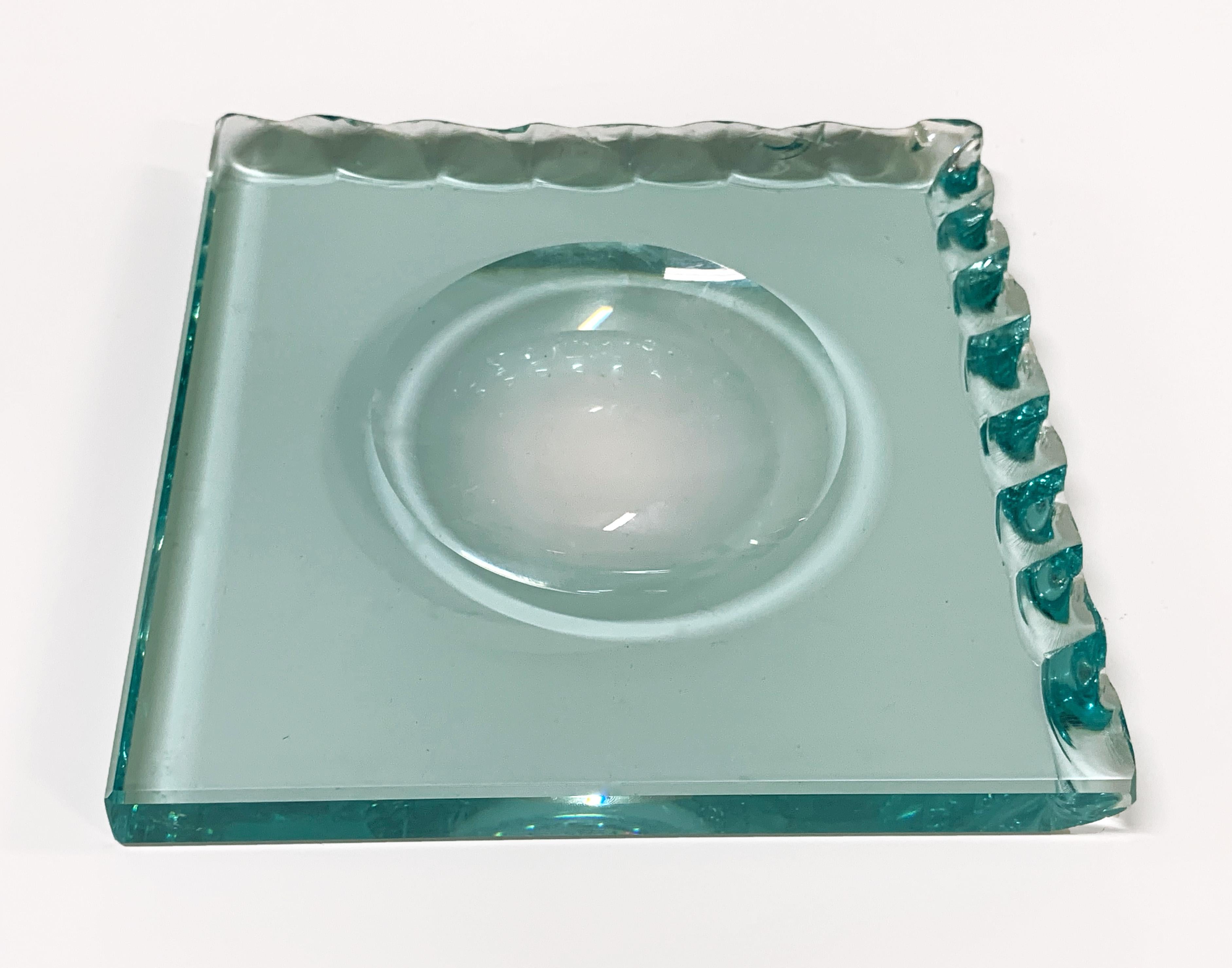 Midcentury Pietro Chiesa Carved Crystal Glass Italian Ashtray for Fontana Arte 5
