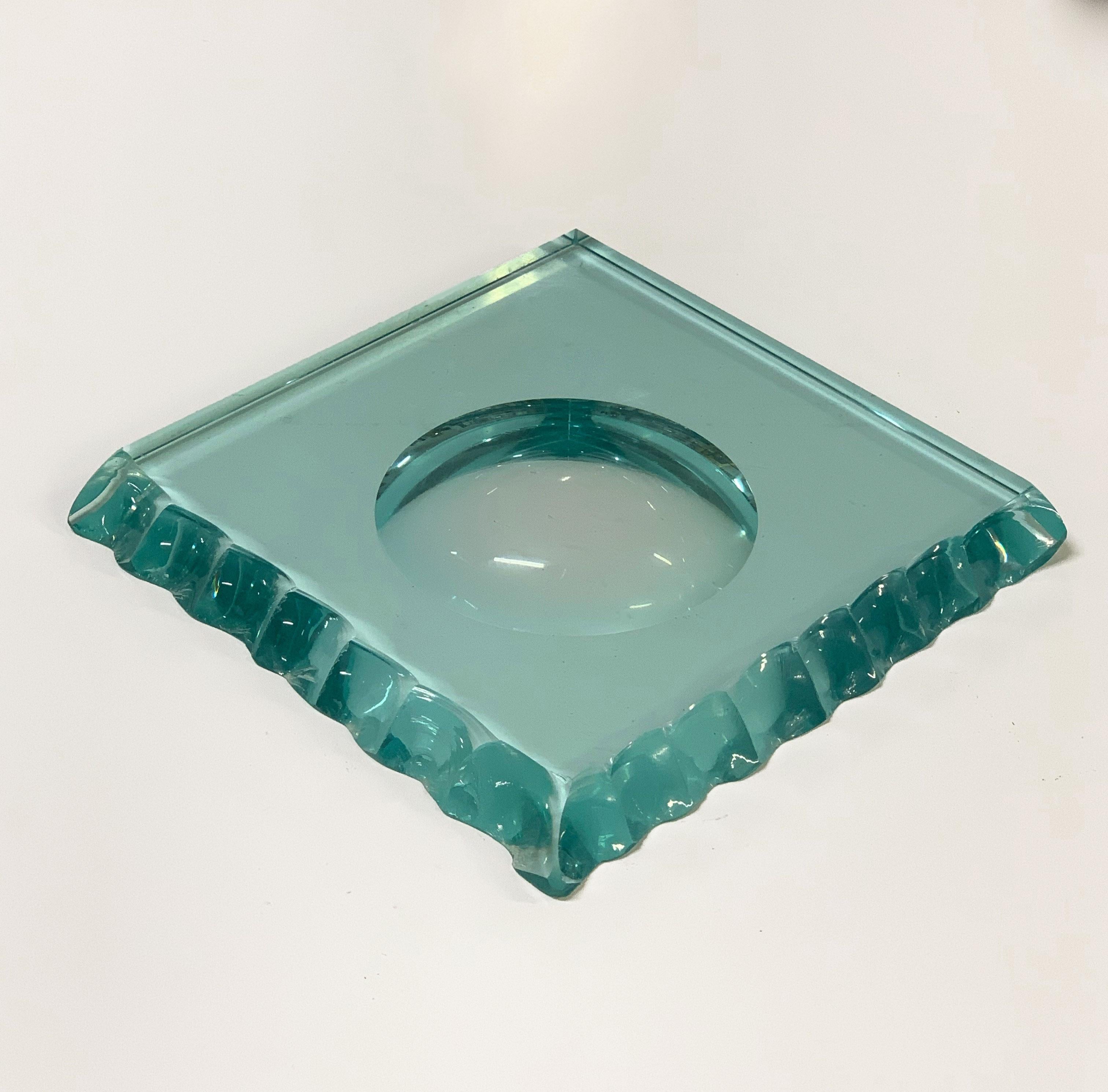 Midcentury Pietro Chiesa Carved Crystal Glass Italian Ashtray for Fontana Arte For Sale 9