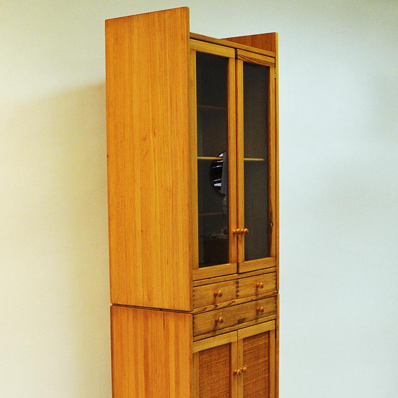 Midcentury Pine Cupboard ‘Furubo’ by Yngve Ekström 1970s, Sweden In Good Condition In Stockholm, SE