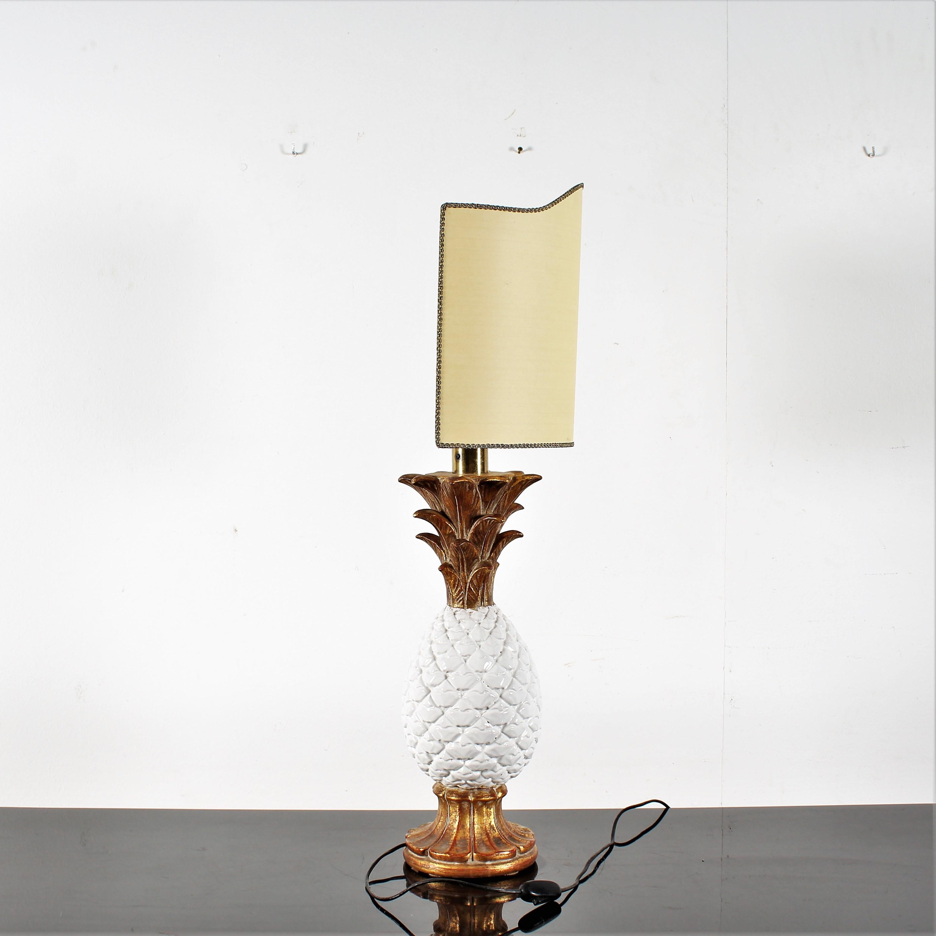 Mid-Century Modern Mid-Century Pineapple White Porcelain Table Lamp by Zaccagnini, Italy 1960s