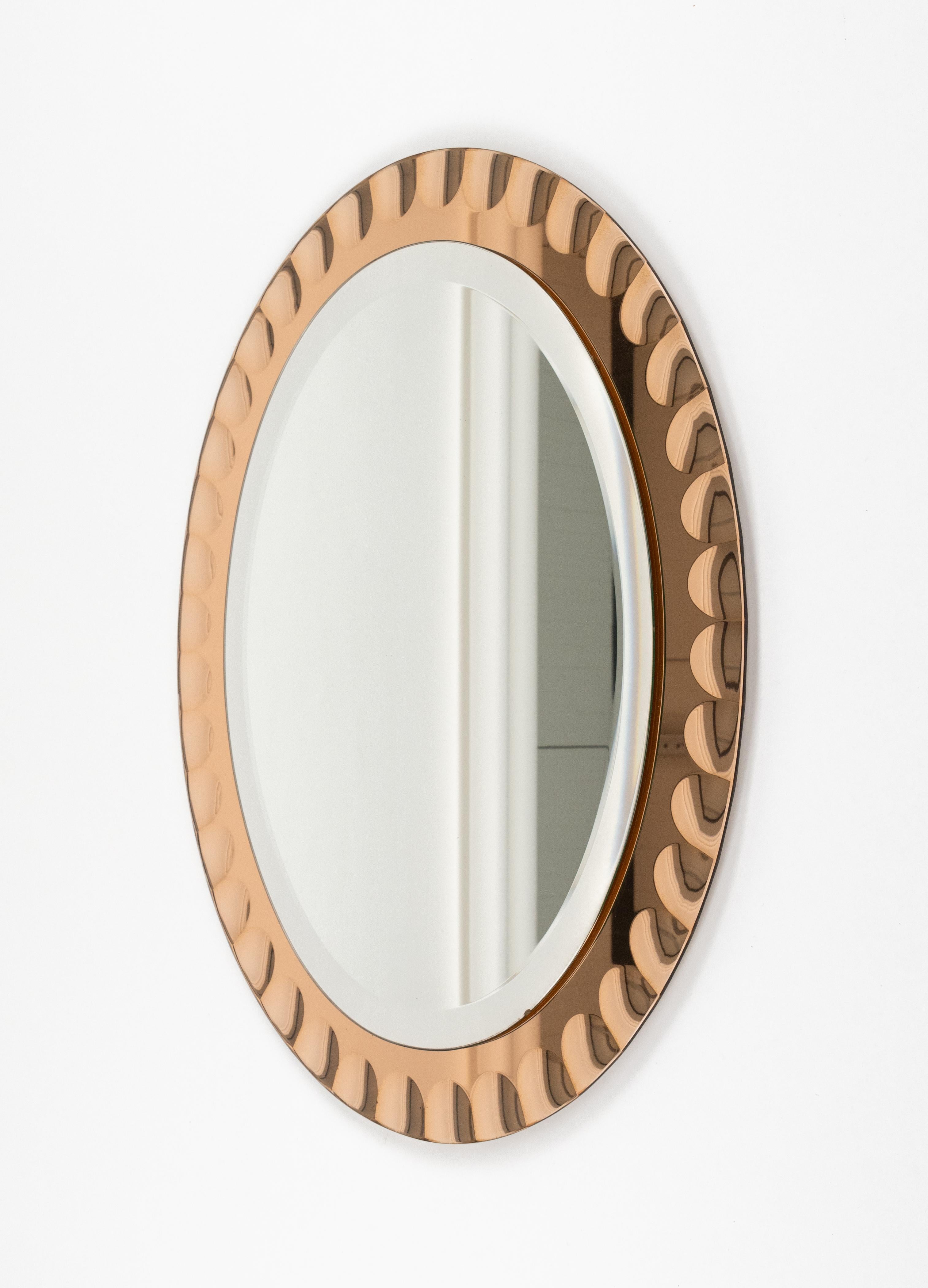 Midcentury Pink Oval Wall Mirror by Antonio Lupi for Cristal Luxor, Italy 1960s For Sale 1