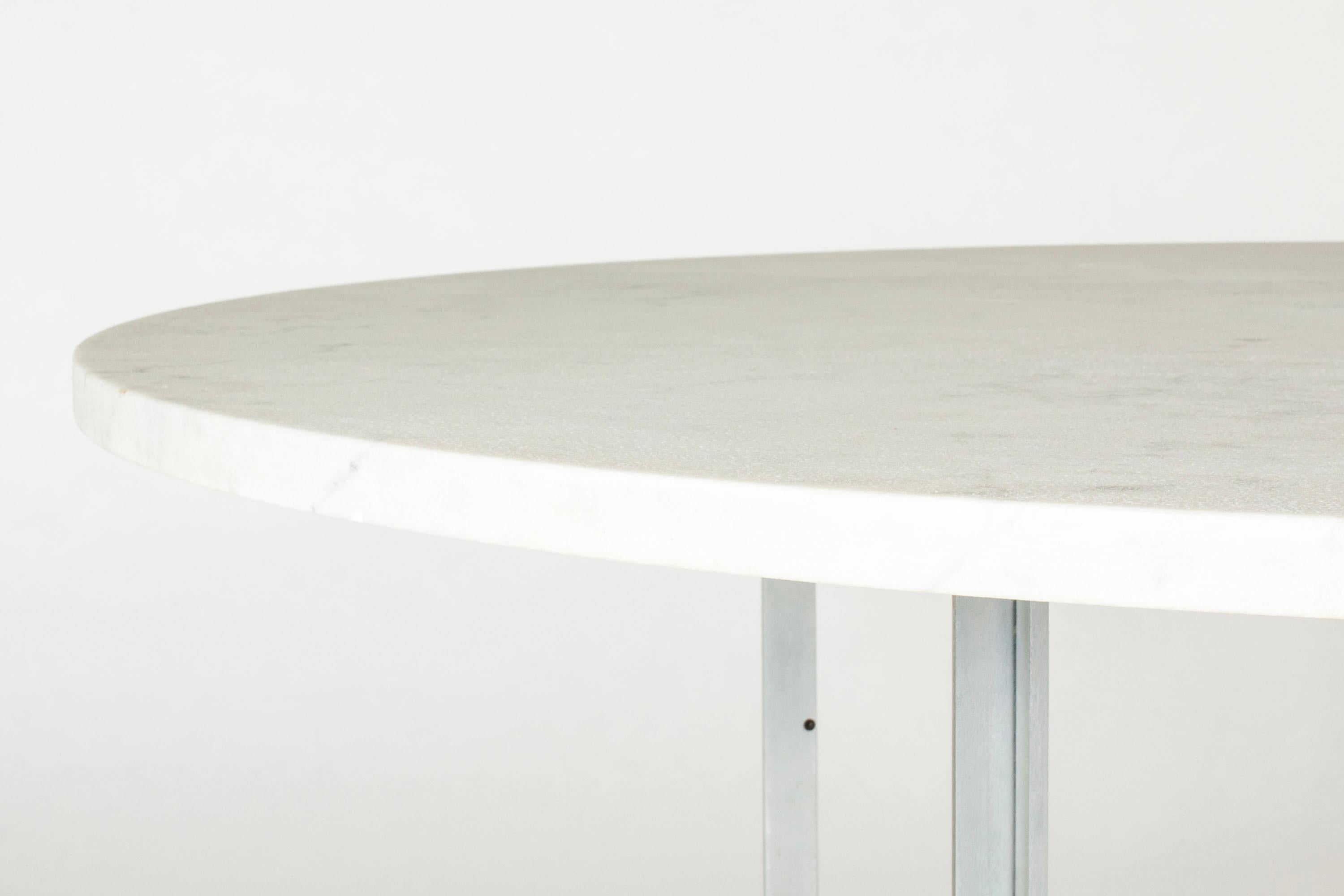 Danois Table de salle à manger PK 54 du milieu du siècle par Poul Kjærholm, E. Kold Christensen, Danemark en vente