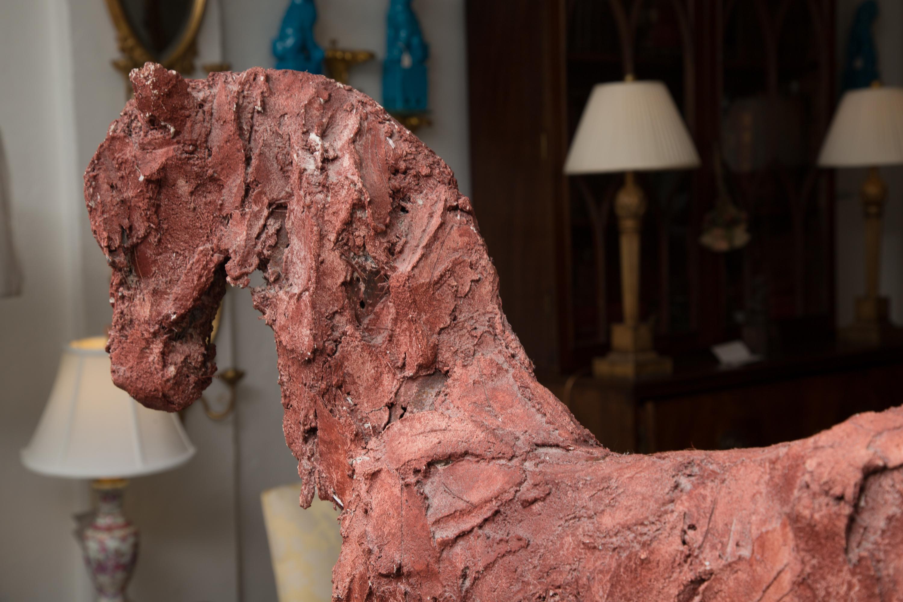 Midcentury Plaster Figure of a Stately Horse by Siri Hollander, Sculpture (Sonstiges)