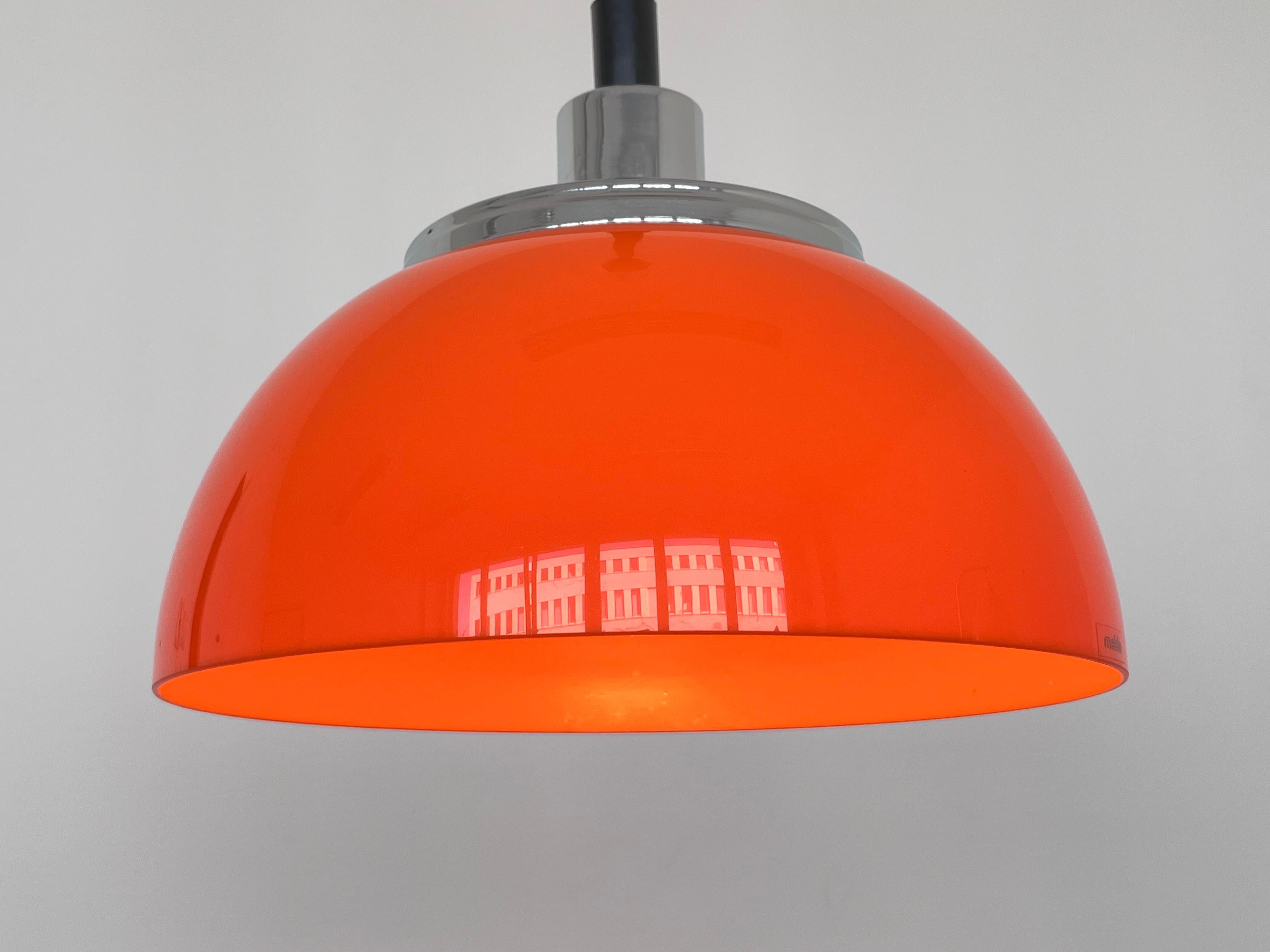 - new electricity
- US compatible
- one bulb 
- polished
jr