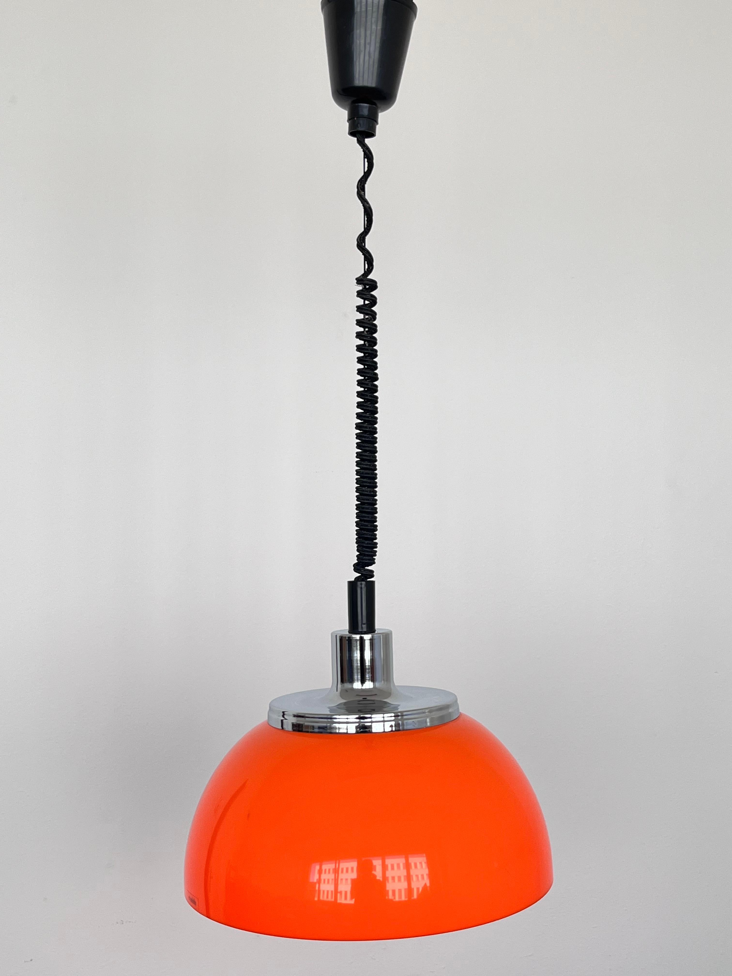 Midcentury plastic Design Pendant by Meblo, Harvey Guzzini, Italy, 1970s In Good Condition For Sale In Praha, CZ