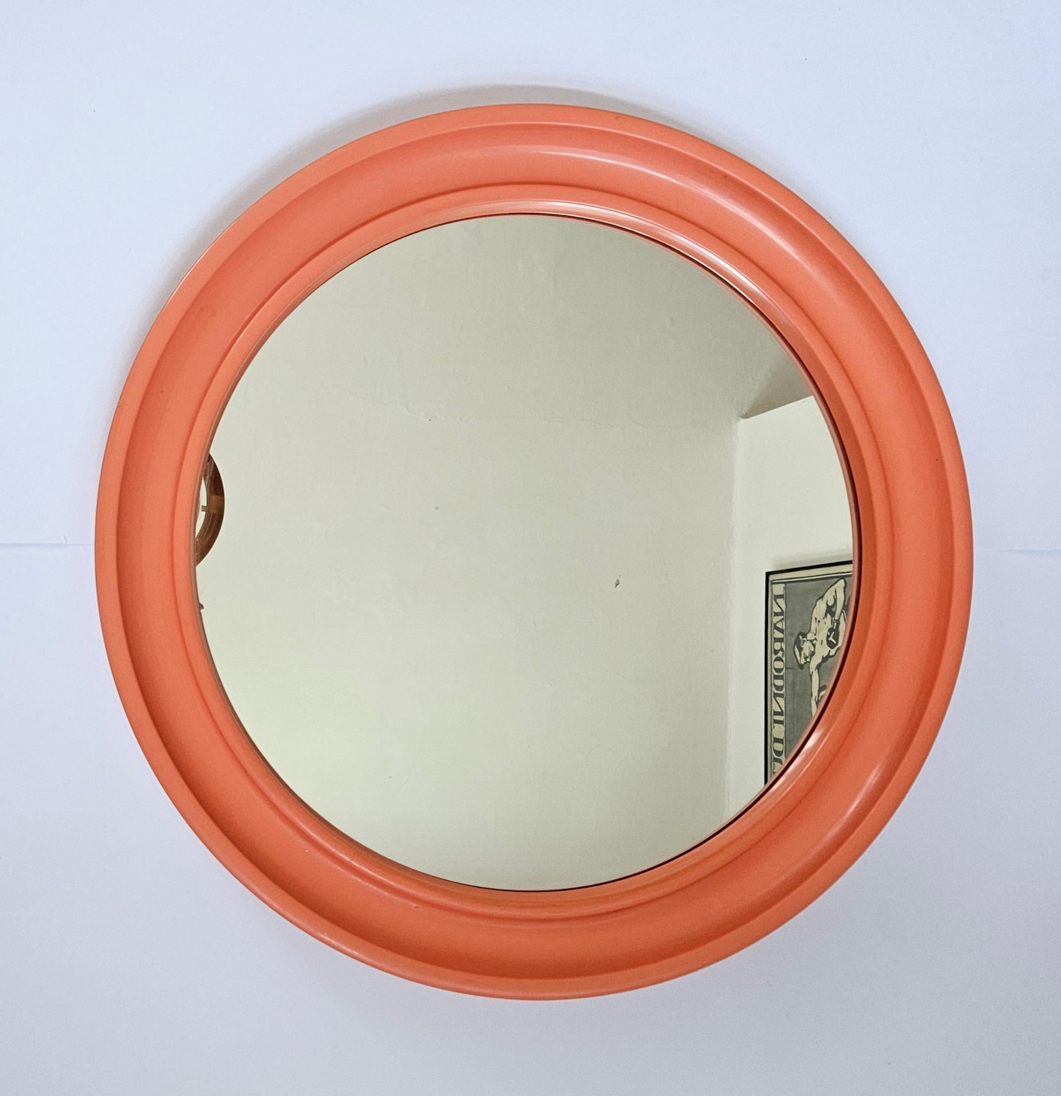 - very rare type
- marked
- space age era
- in style of Kartell