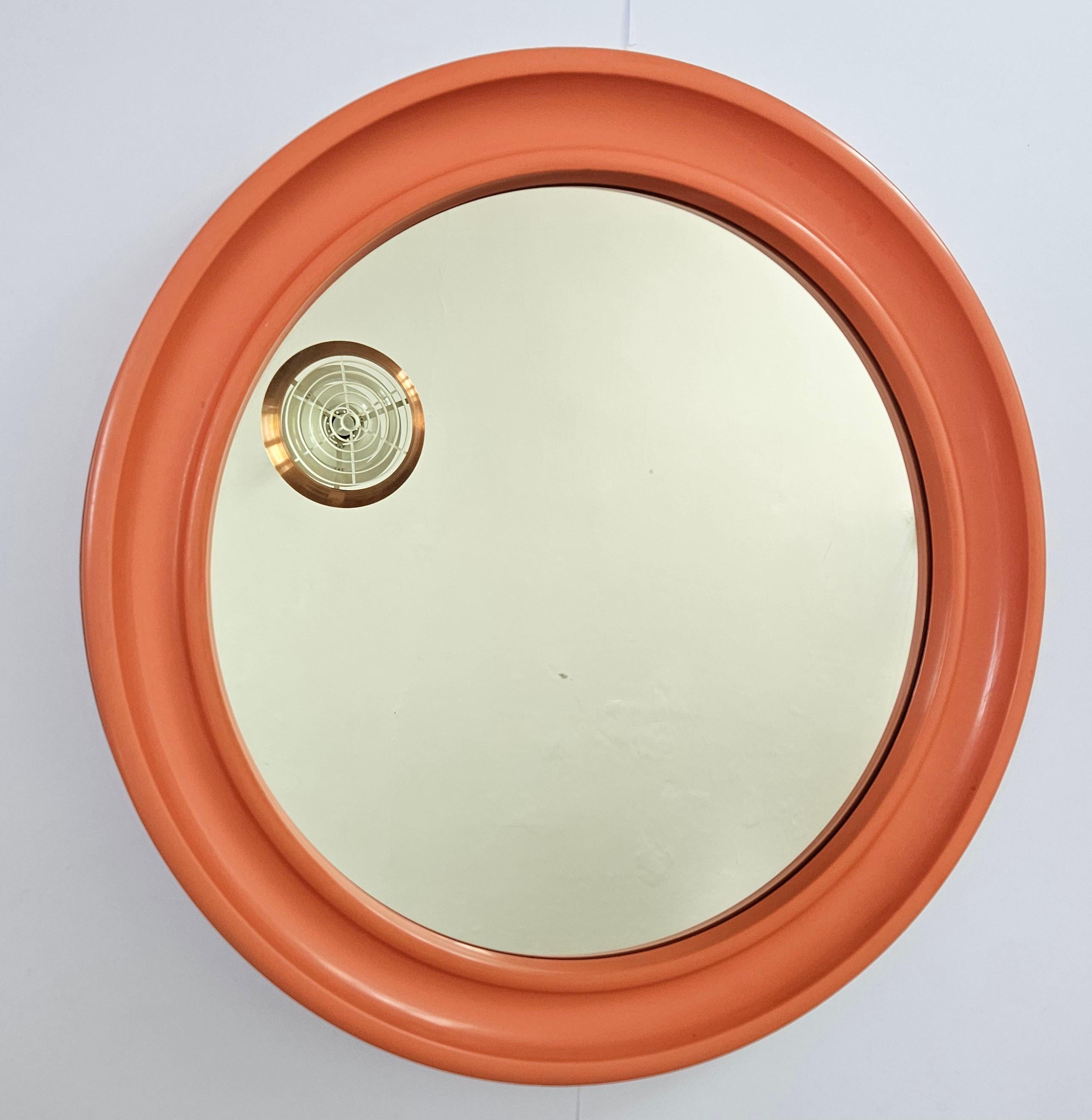 Italian Midcentury Plastic Wall Mirror, Carrara & Matta, America Brevettato, Italy, 1970 For Sale